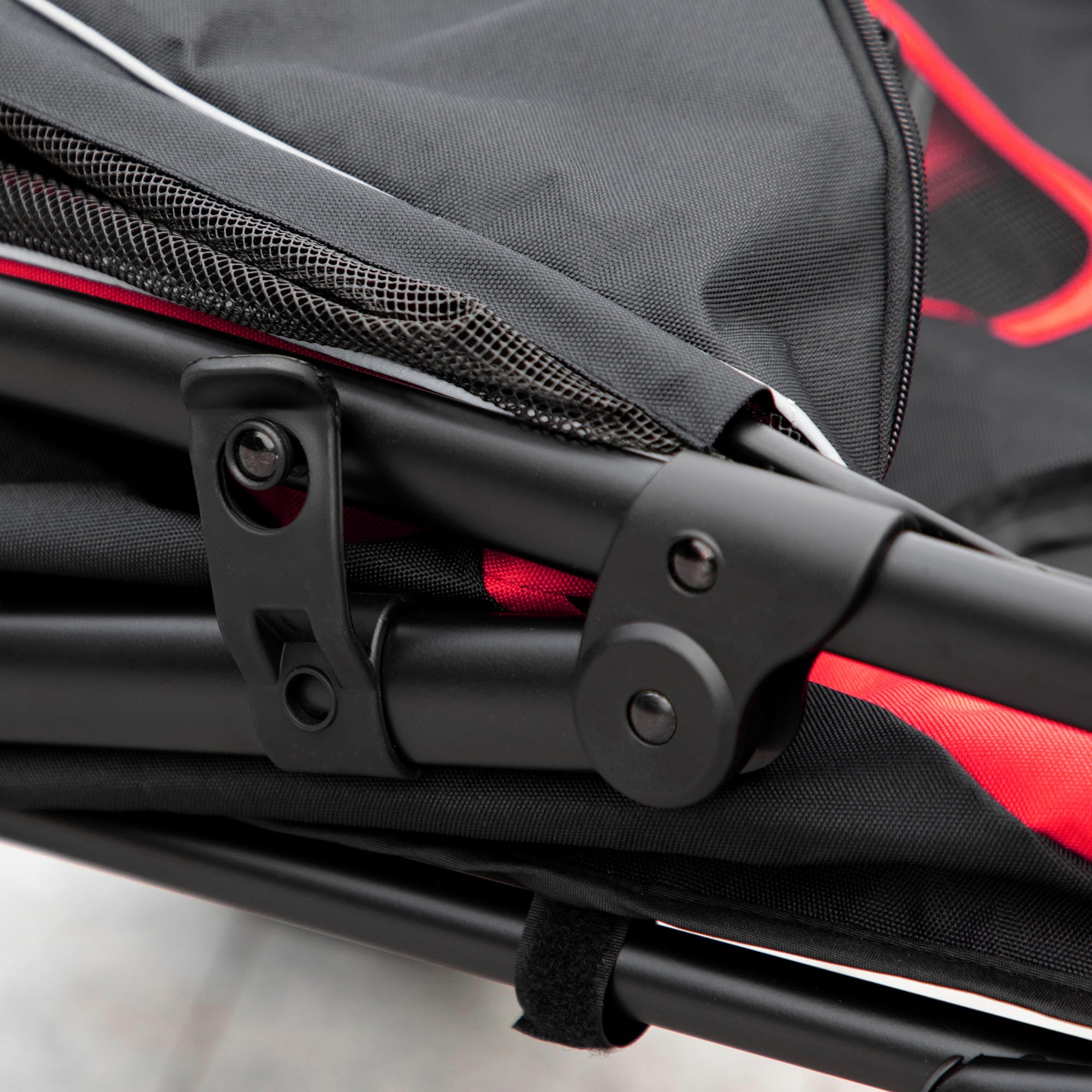 PawHut Cochecito para Perros Plegable Carrito para Mascotas con Ventanas de Malla Carga 30 kg Correas de Seguridad Bolsillos de Almacenamiento 112x65x100 cm Rojo