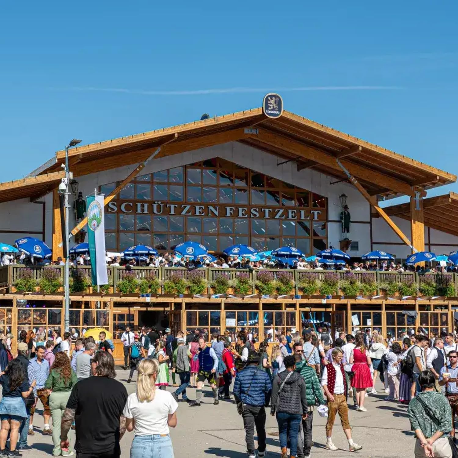 Zum Franziskaner offizieller Oktoberfest Krug 2025 der Stadt München - Sammlerstück - Bierkrug Maßkrug Oktoberfest Krug Geschenk Souvenirs Original - Limitiert (mit Zindeckel)