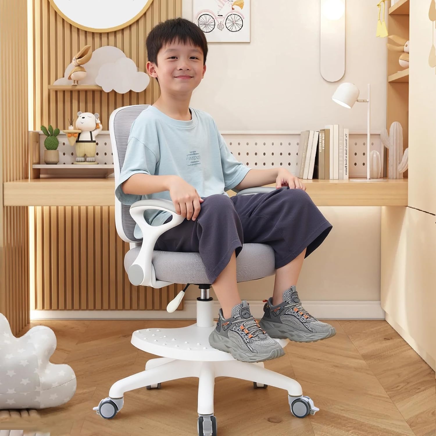 未使用 美品 ミッフィー くんくん チェア 幼児、子供用椅子 未使用 美品 ミッフィー くんくん チェア 幼児、子供用椅子