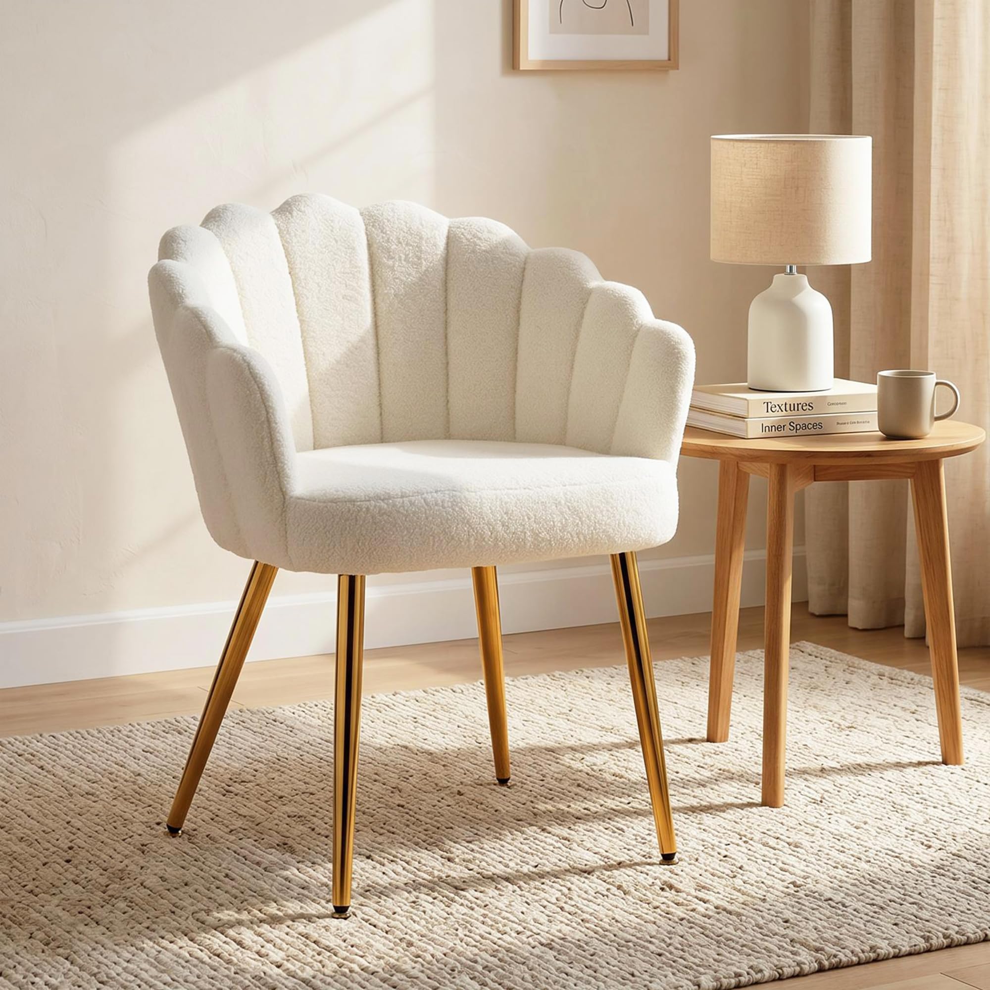 HOMCOM Petal-Back Lounge Chair, Faux Lamb's Wool Seat, Metal Legs, Cream