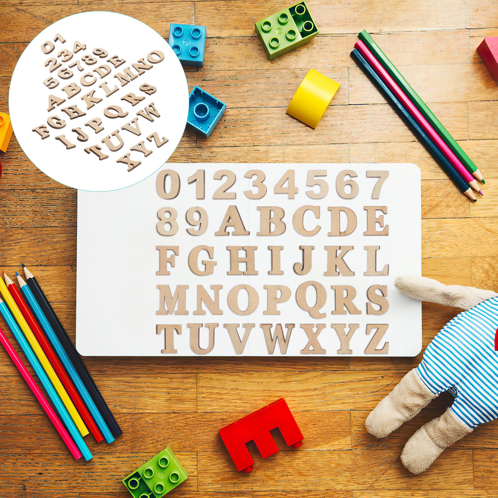 AK183 – Boîte De 34 Lettres En Bois – Les Bois De Megève Babi Relief – Fabriqué En France