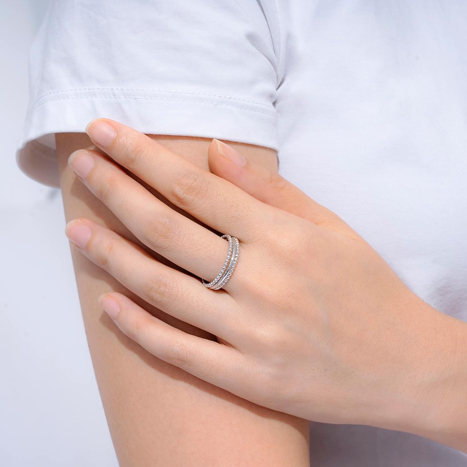 Amazon Essentials 14K Gold or Rhodium Plated Sterling Silver Stacking Ring Set of 3 - Image 2