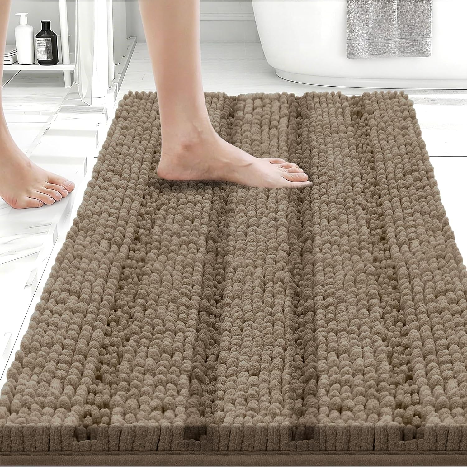 Bingobang Bath Mat Non Slip Anti Mould 60 x 90 cm, Extra Soft Microfibre Chenille Bathroom Mat, Super Absorbent Fluffy Shower Mat, Machine Washable Quick Dry Floor Door Rug (Khaki)