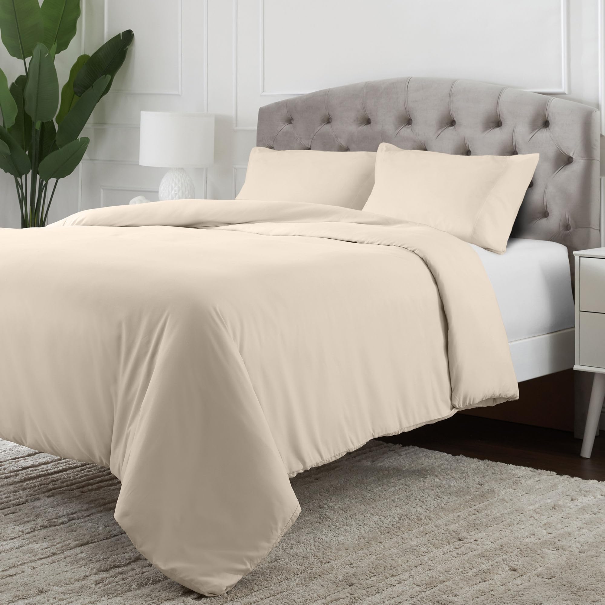 Mellanni 260x220 Bettwäsche - Microfaser Bettwäsche Set mit Knopfverschluss und Eckbändern - Bügelfreie Bettwäsche-Sets - Bettbezug mit 2 Kissenbezügen 80x80 cm - (260x220 cm, Beige)