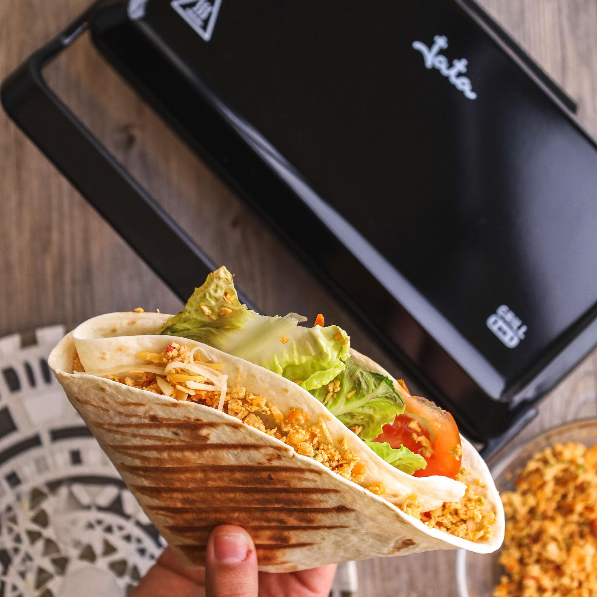JATA GR266 - Parrilla Electrica Grill. Plancha Eléctrica 3 en 1. 1000 W, Placas Mixtas Antiadherentes 27 x 14 cm, Placa Superior Baja Recta. Apertura 180 grados, libre de PFOA