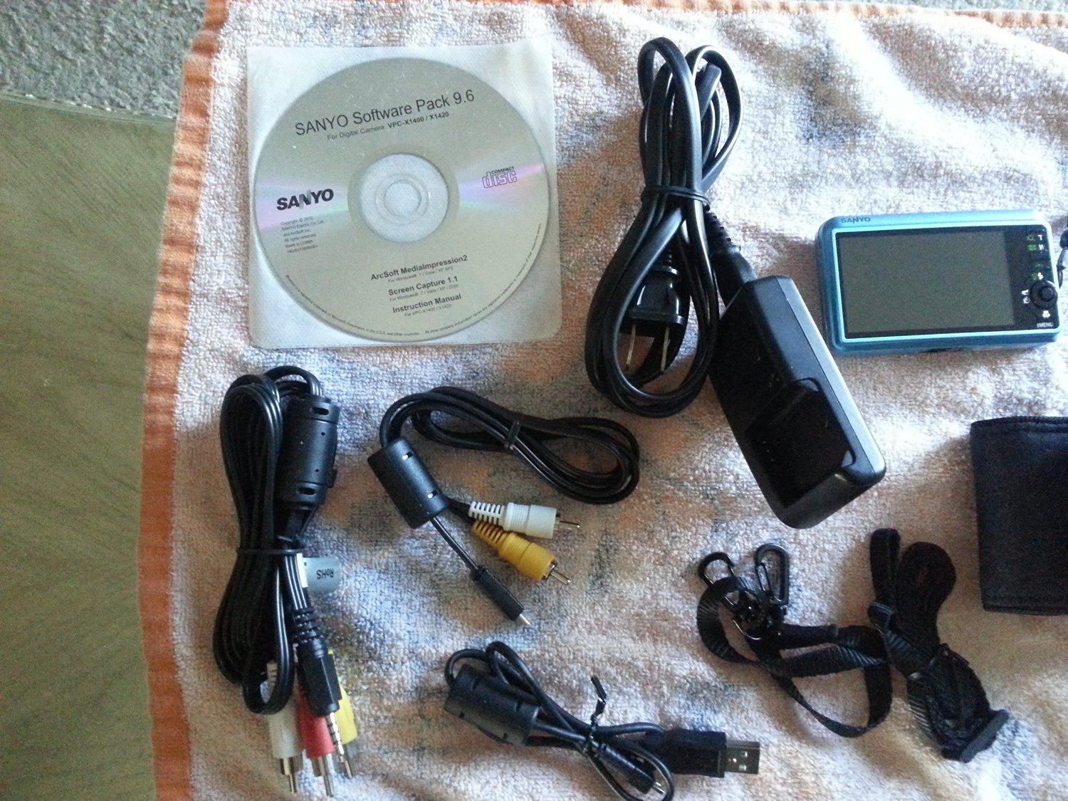 Amazon Canada: Blue Sanyo VPC-X1400 14mp Digital Camera with Wide