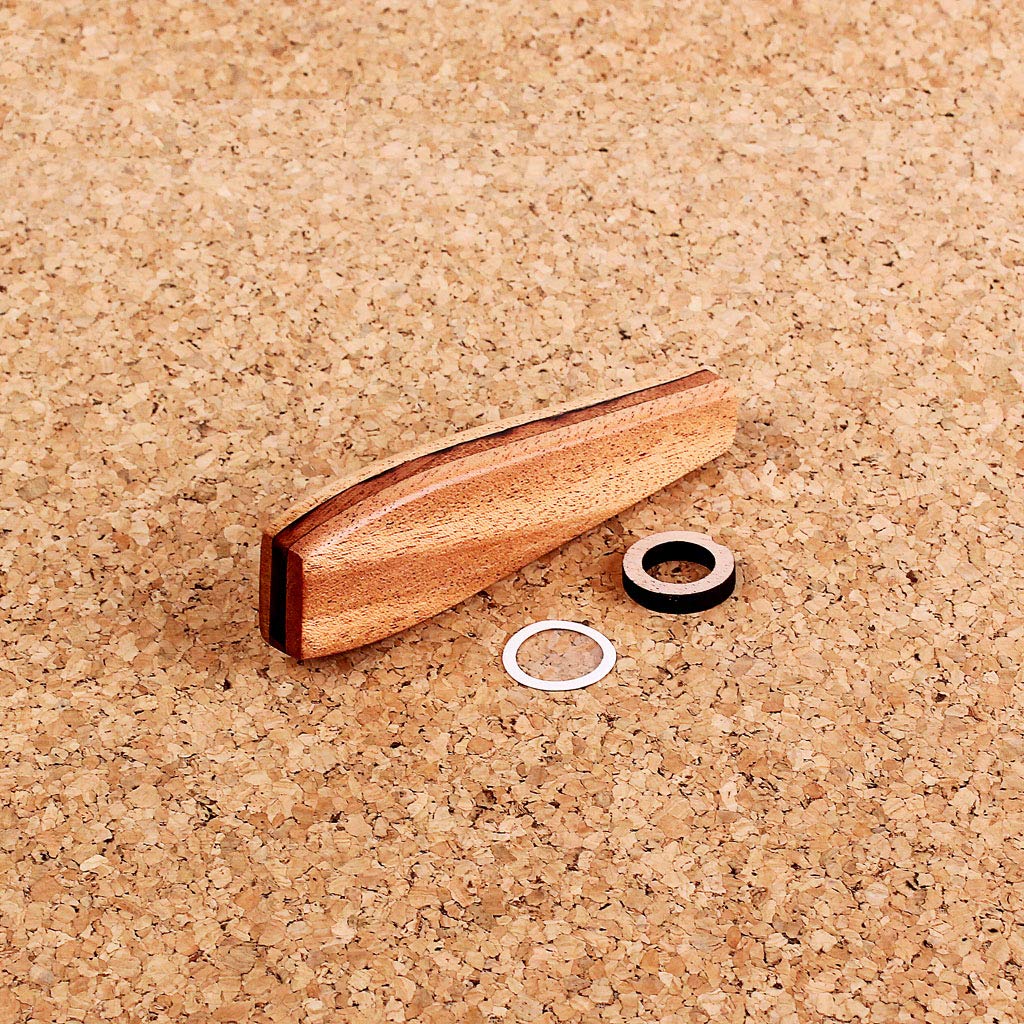 Alnicov Wooden Kazoo - Classic Harmonica Style Instrument For Guitar & Ukulele Players