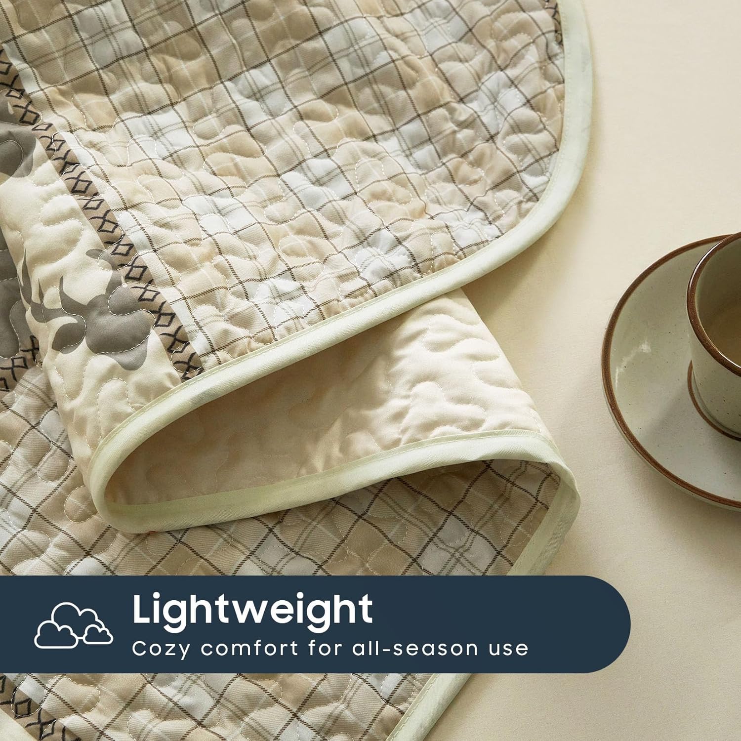 Wake In Cloud - Rustic Quilt Set, Cabin Lodge Christmas Bear Moose Deer Woodland Western Patchwork Country, Reversible Lightweight Bedspread Coverlet, 3 Pieces, Tan Cream, Queen/Full Size - Image 7