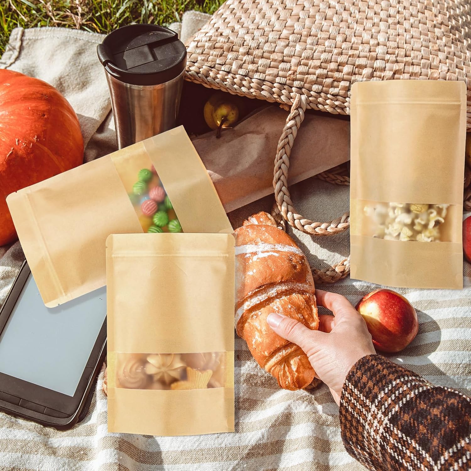 Geosar 300 Pcs Stand up Kraft Pouches with Window 6 x 9 Inch Kraft Paper Sealable Pouches with Notch Heat Sealable Resealable Bags for Small Business, Zipper Food Storage for Packaging, Snacks