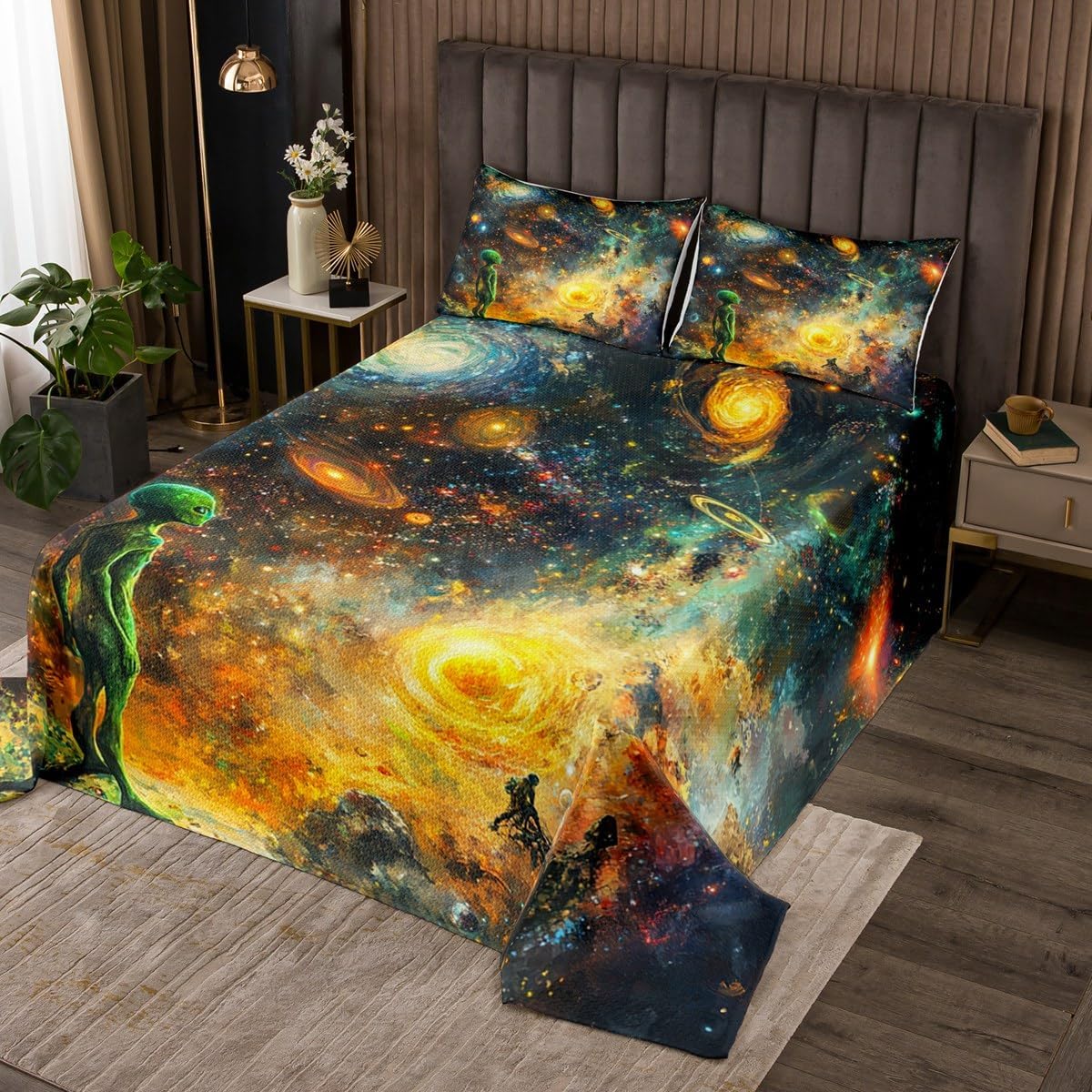 Feelyou Green Alien Bedspread Galaxy Outer Space Bedspread for Kids Boys Girls Outer Space Planet Coverlet Set Galaxy Universe Quilted Bedroom Collection 2Pcs Twin Size