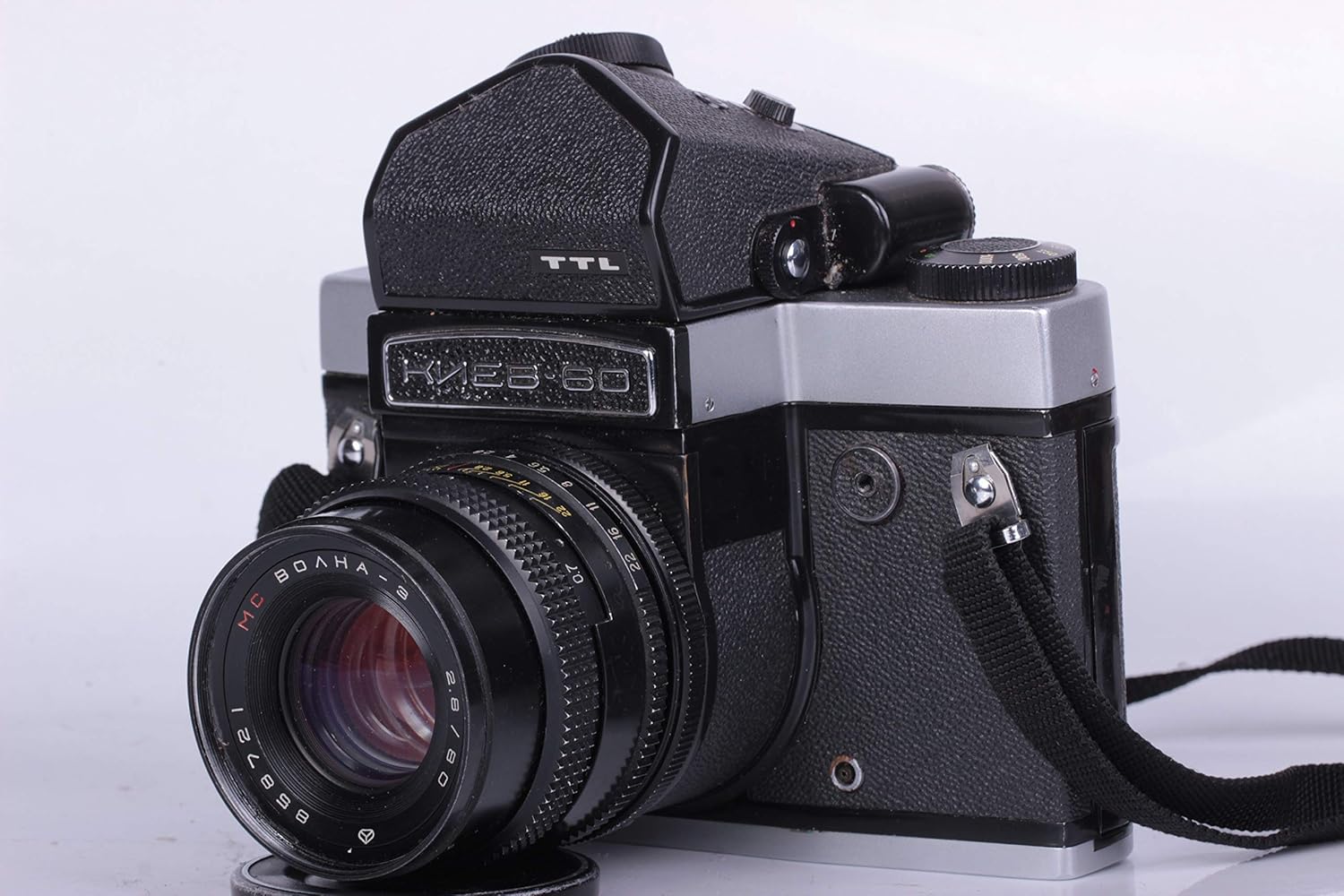 Arcenal Kiev 60 Medium Format Vintage Camera 6x6 with VOLNA 3 MC Lens serviced