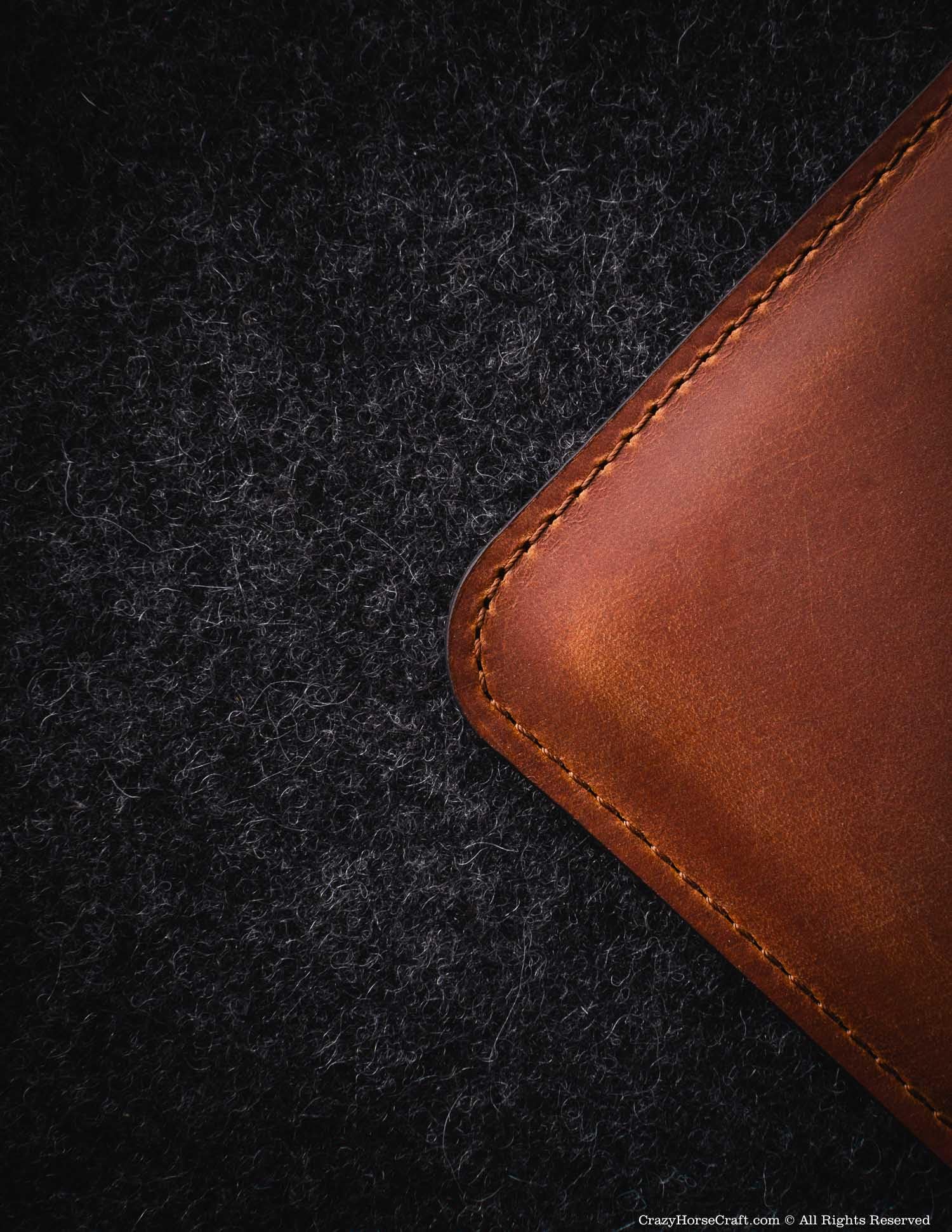 Crazy Horse Craft Custodia in Pelle per Amazon Kindle Colorsoft 7 Pollici | Cover artigianale in pelle italiana conciata al vegetale, protegge l'e-reader in viaggio, sviluppa una patina unica