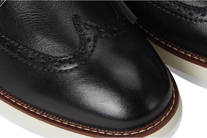 Florsheim Launch Wingtip Oxford Men's Oxford