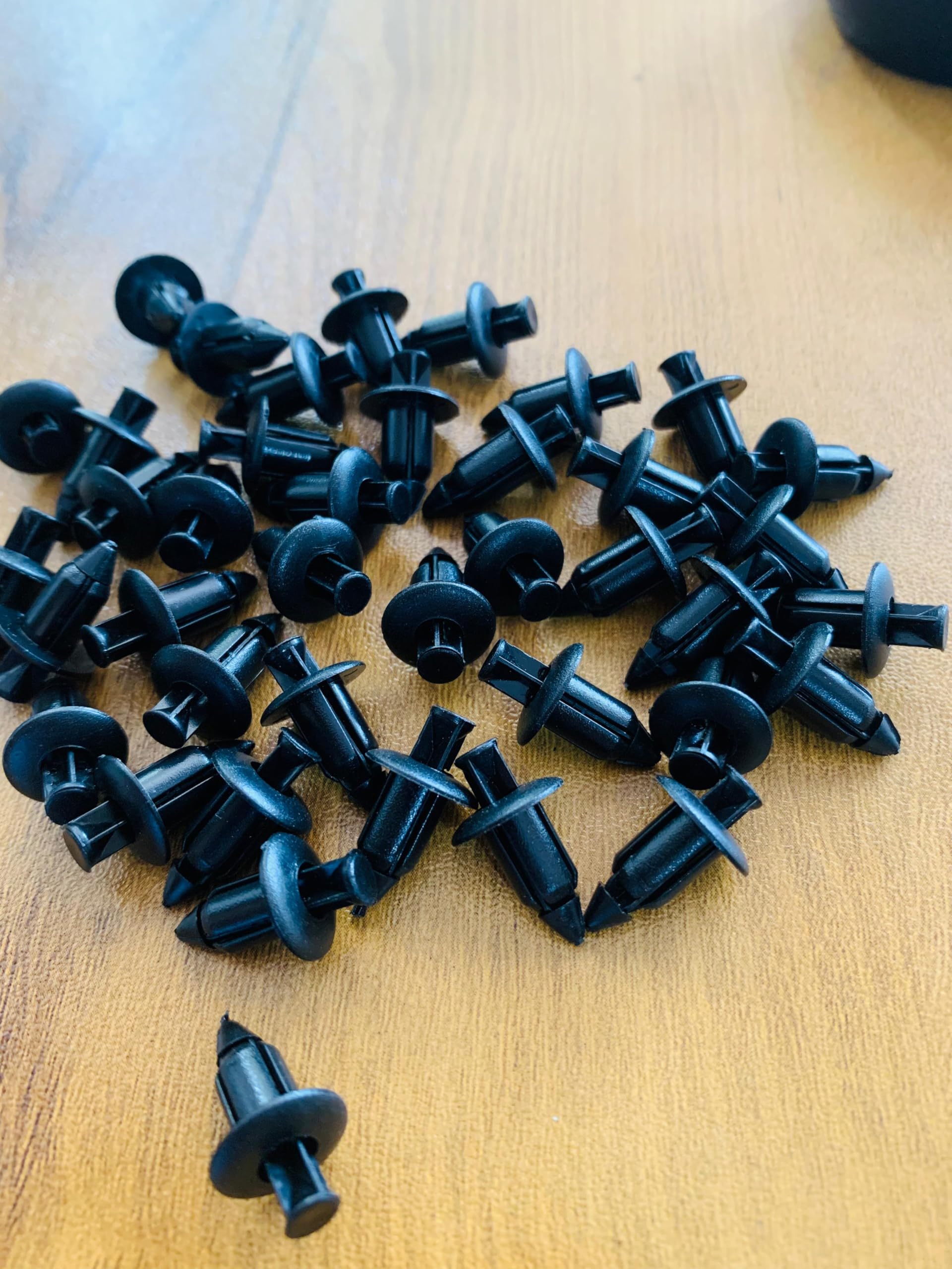 APNA AUTOMOTIVE Universal fit clip Compatible with maruti dicky For rocket clip extra small (20 piece)