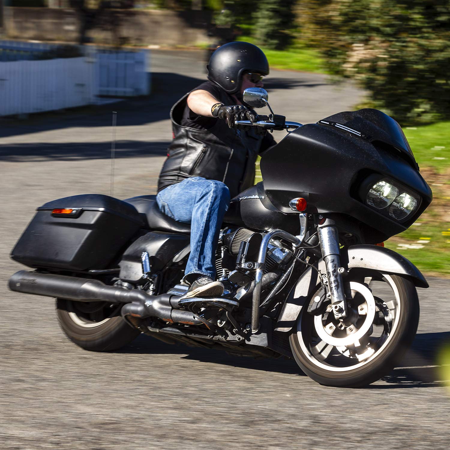 IPONE - Aceite Moto 4 Tiempos 15W50 Road Twin - Semisintético - Lubricación Óptima - Protección del Motor - Bidón 4 litros