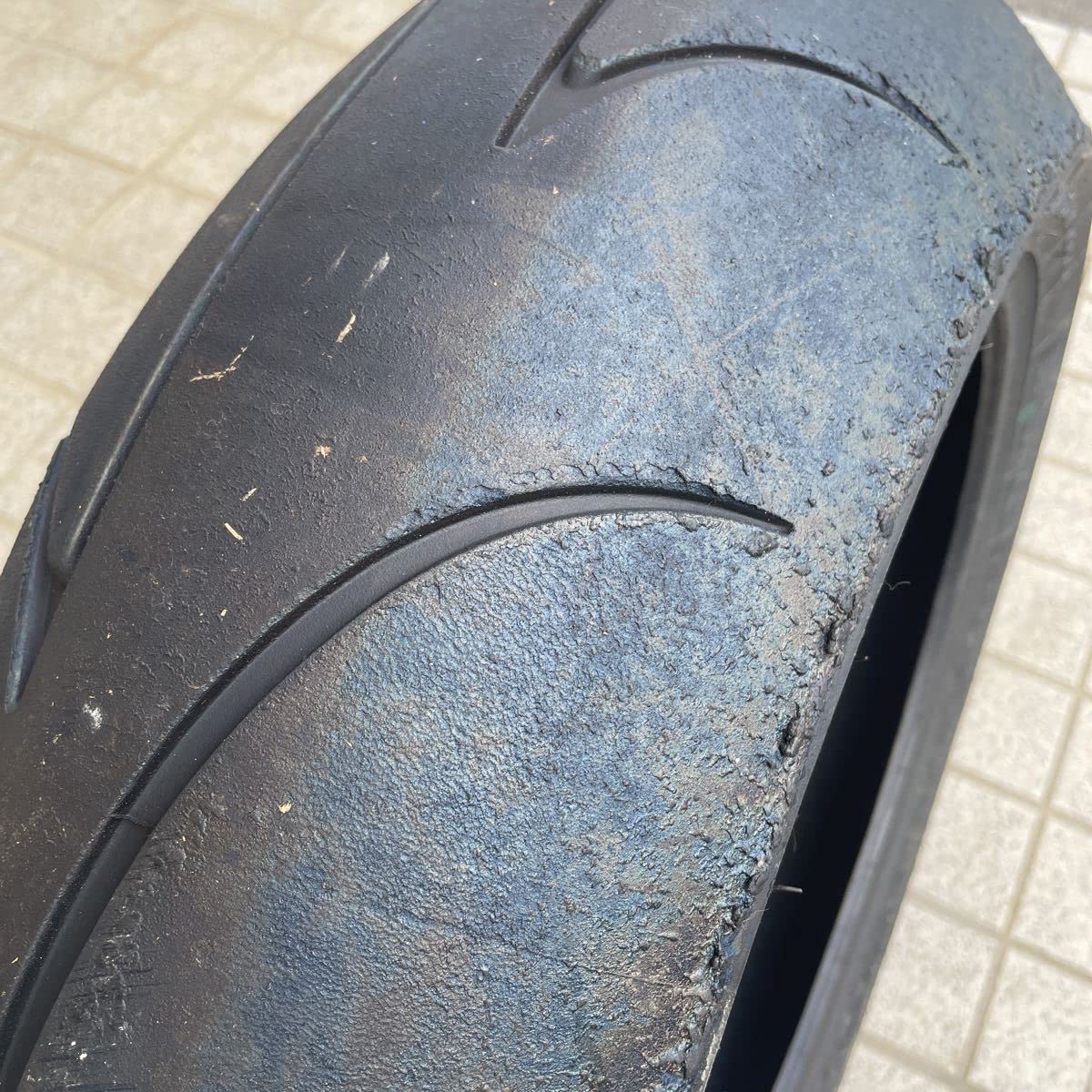 新品未使用 ダンロップ　D213GP 120/70ZR17 200/60ZR17 ダンロップ D213GP 120/70ZR17 200/60ZR17 Yahoo!オークション