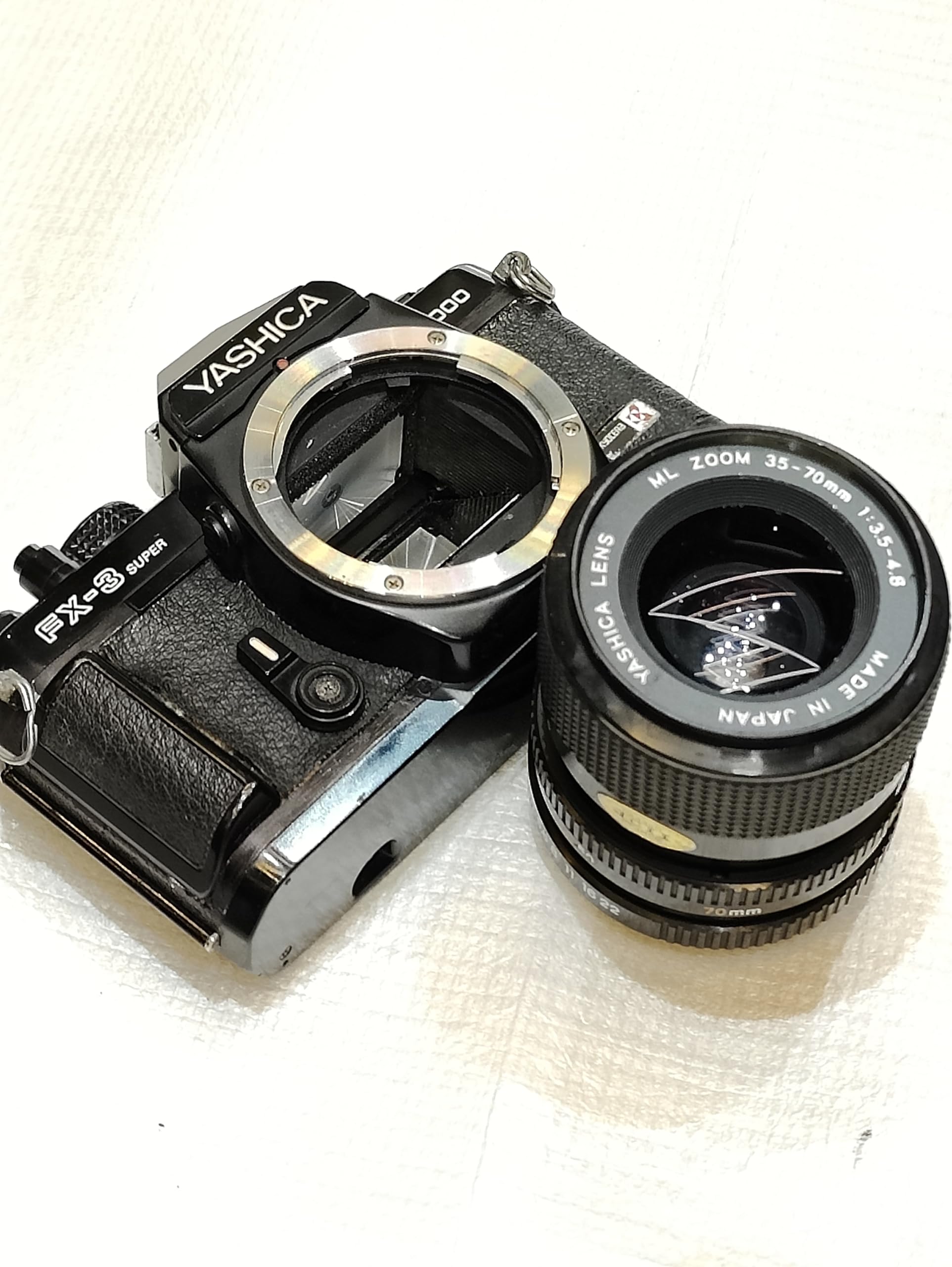 Yashica fx-3 super 35mm Film camera : Amazon.in: Electronics