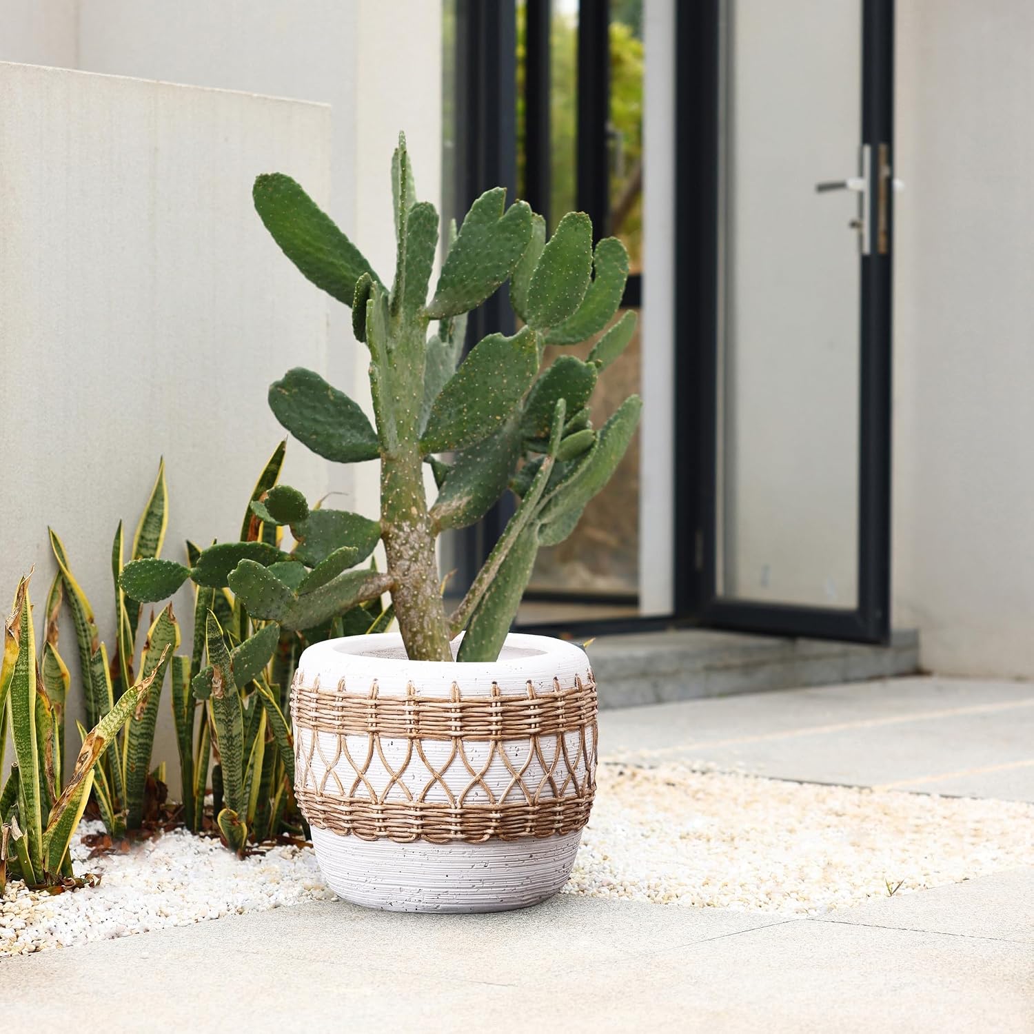 LuxenHome 12-Inch Dia Round Concrete Planters, Outdoor Indoor Plant Pots with Drainage Holes and Rubber Plug, White with Brown Boho Handwoven Accents Flower Pots Planters for Home Garden Patio
