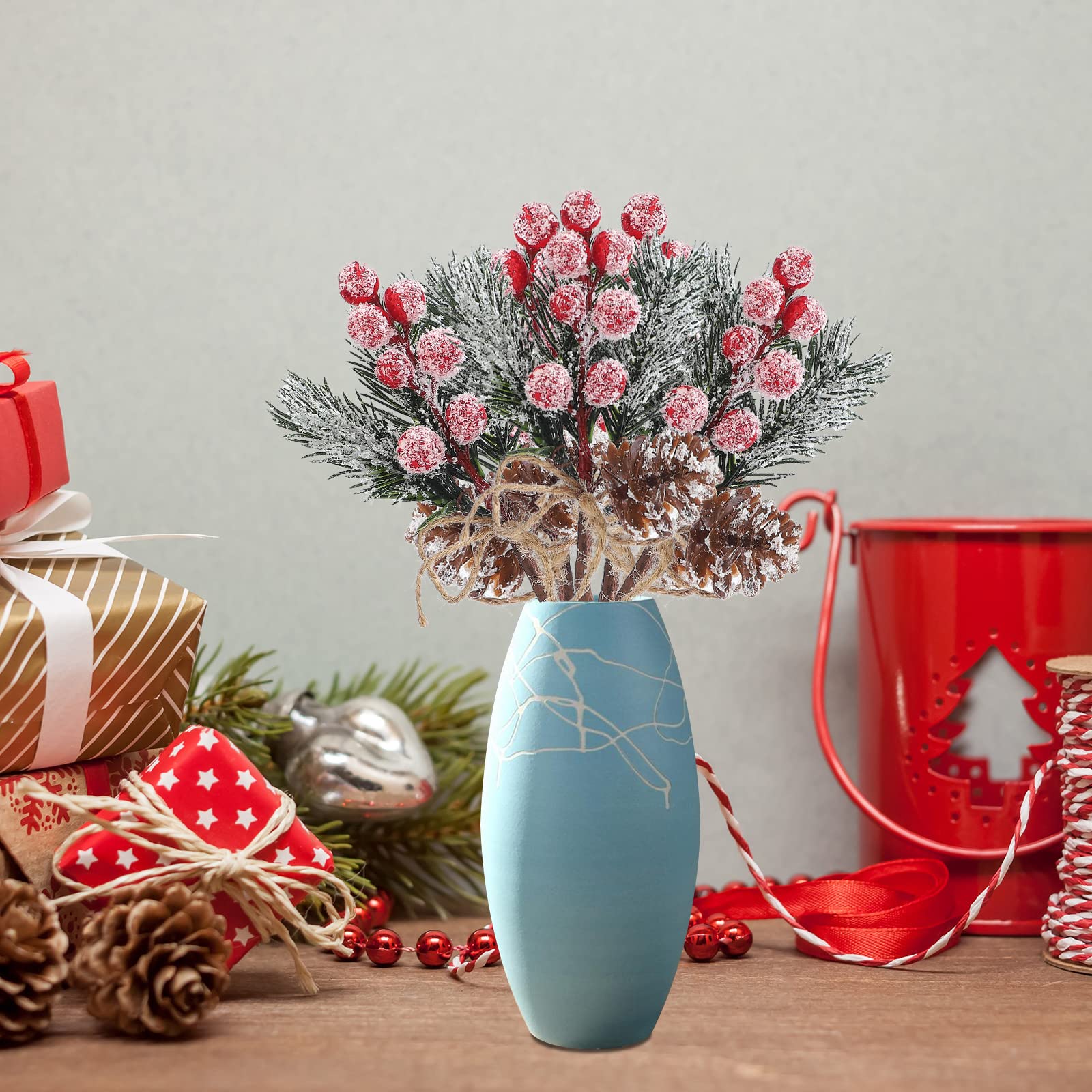 HANTURE Lot de 20 pics de Noël artificiels avec baies, pommes de pin et baies rouges assorties pour arrangement floral de Noël, couronne, vacances d'hiver, loisirs créatifs