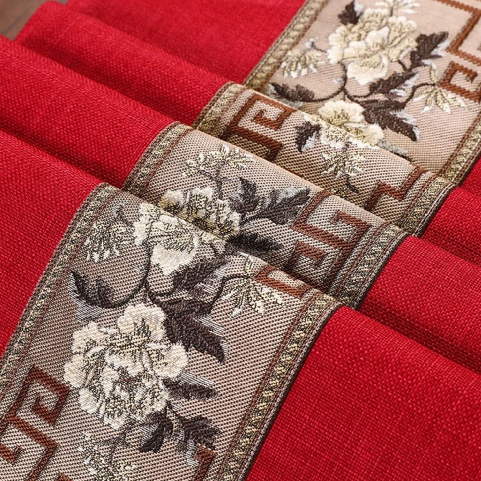 Bieżnik na stół 33 x 220 cm, bieżnik w stylu vintage, w środkowe paski, haftowane kwiaty z frędzlami, len, bieżnik, bieżnik do jadalni, na imprezę, dekoracja, czerwony kawowy