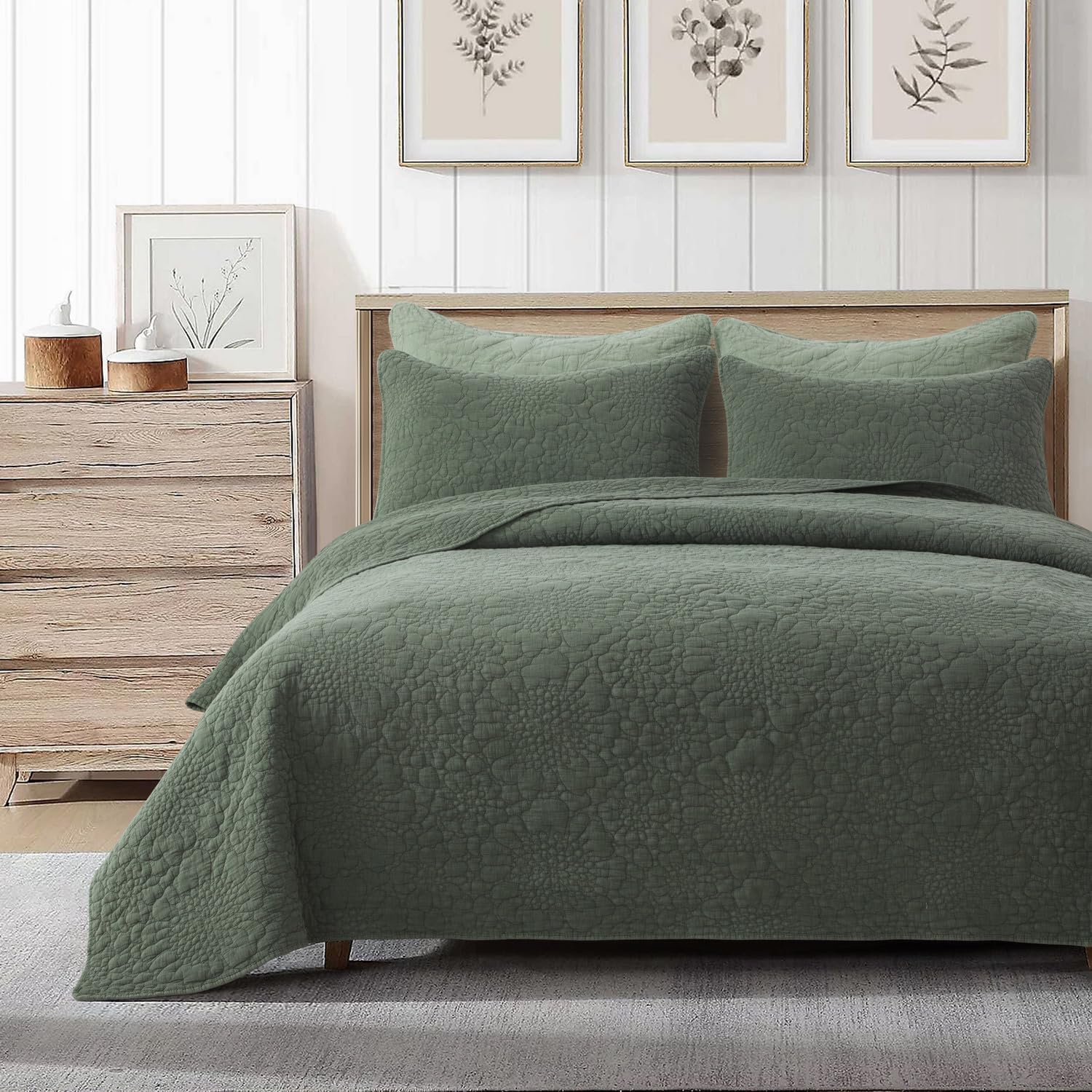 Stonewashed Cotton Floral Bedspread Reversible Quilt Set