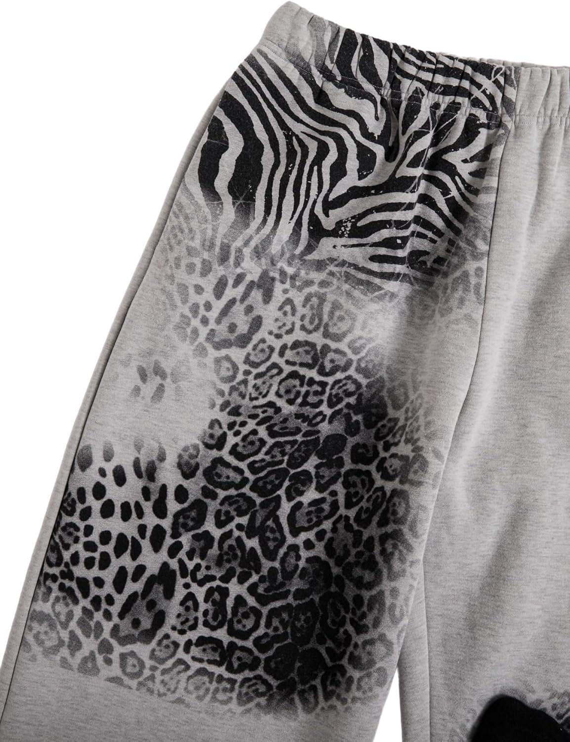 Verdusa Men's Wide Leg Sweatpants Hip Hop Leopard Print Baggy Sweat Pants Straight Athletic Joggers - Image 5