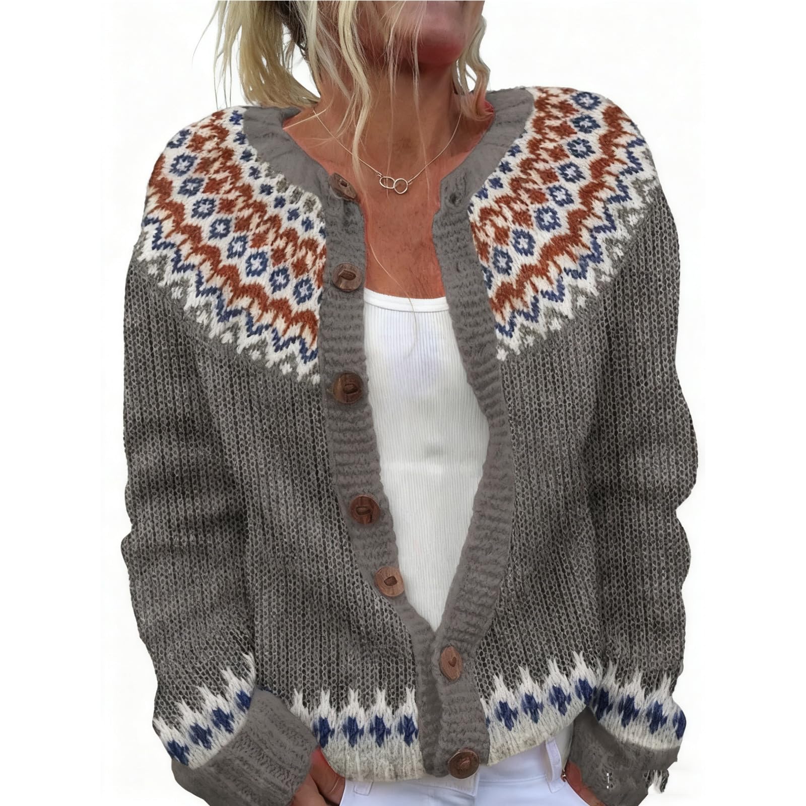Pull-over ethnique manches longues : ne craignez plus le froid grâce à ce tricot confortable