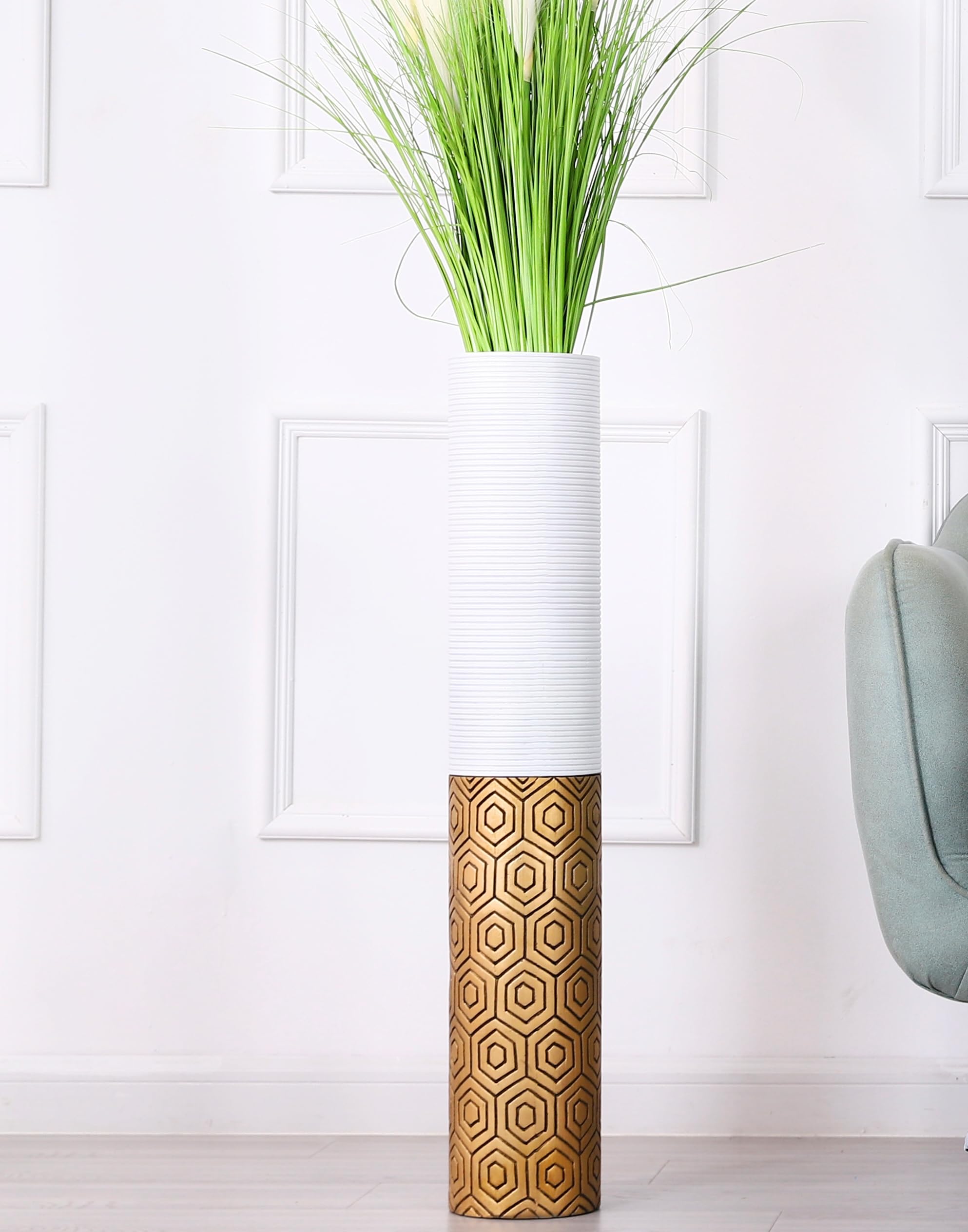 Leewadee Decorative Tall Floor Vase for Living Room Decor, 85 cm, Black Gold, Resin