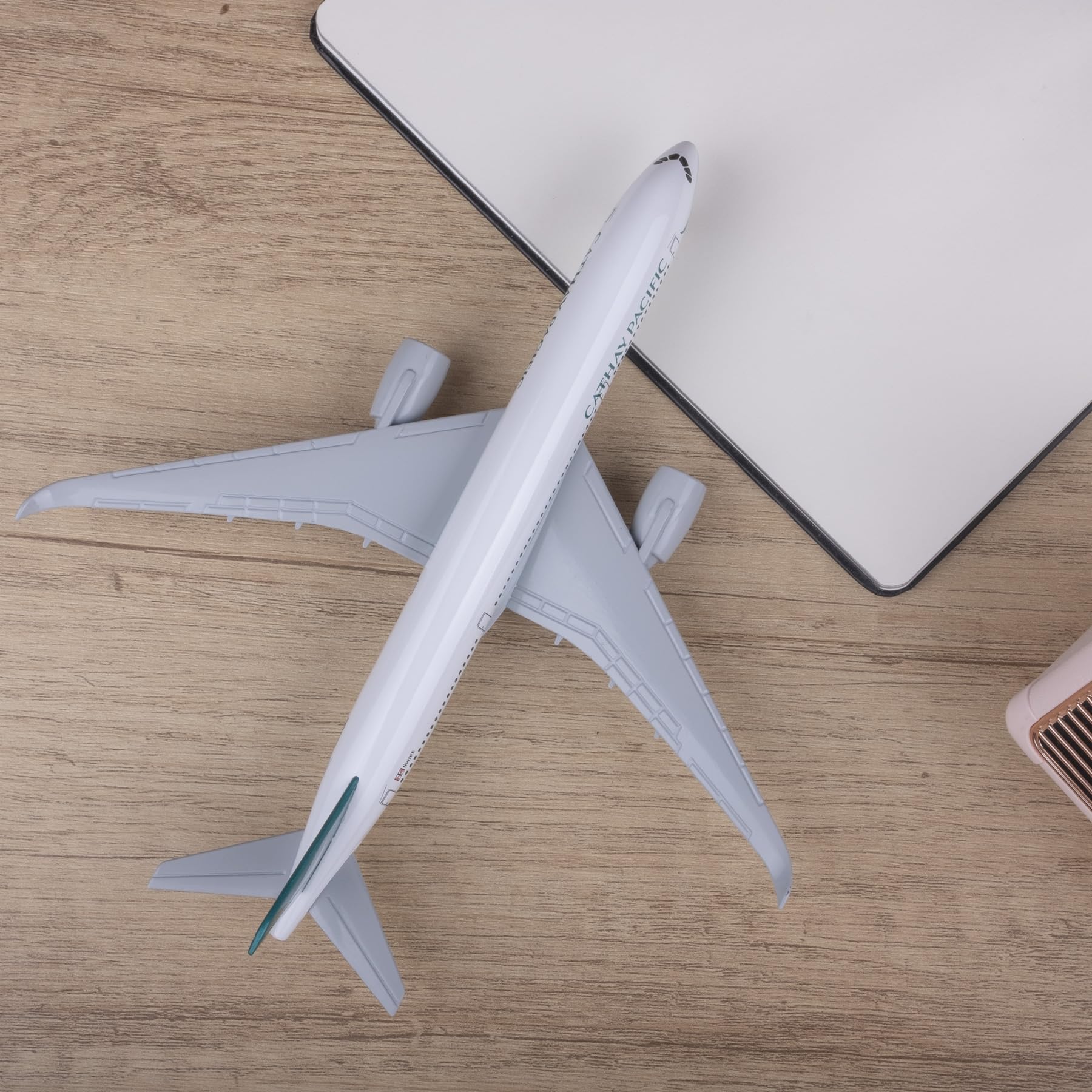 Bswath Model Airplane 1:300 Scale Model Plane Cathay Pacific A350 Airplane Model for Gift and Decoration, Turquoise, 16cm x 16cm x 2cm - Image 2