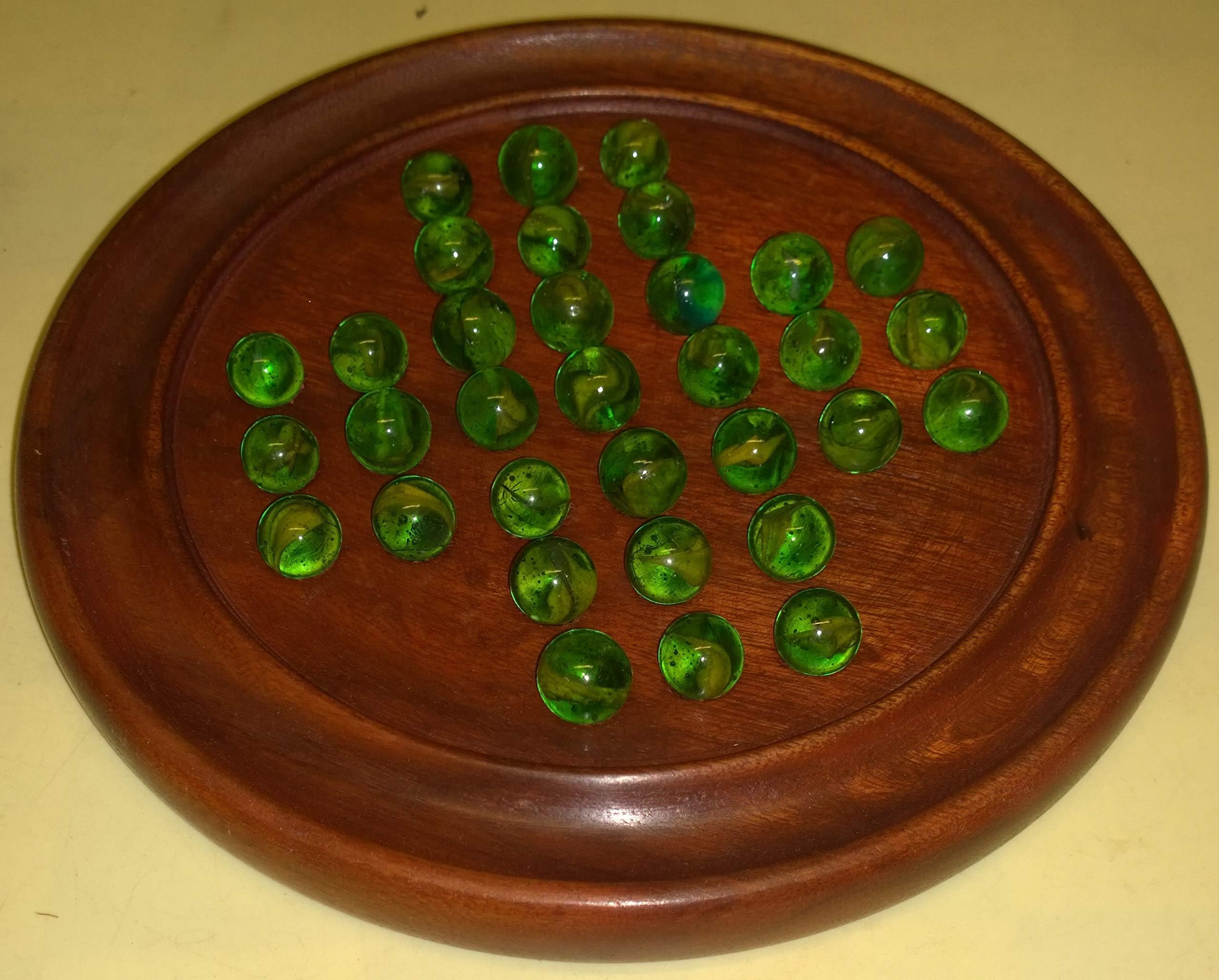 Solitaire Game. Sheesham Wood. With Glass Marbles. 22cm.