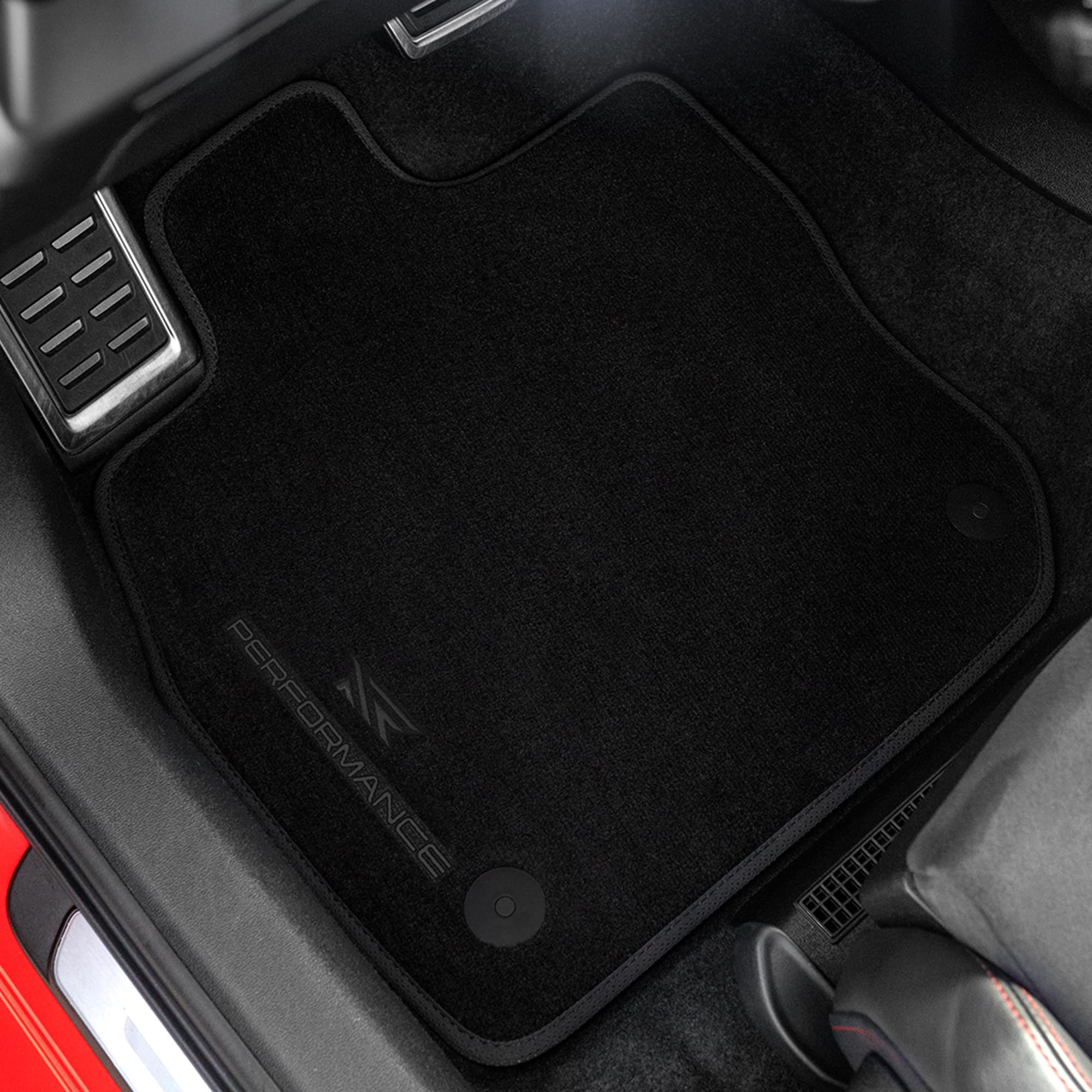 Performance Personalisierte Velours Fußmatten Auto passend für Volvo V40 II 2012-2019 - Premium, Perforiert, schwarz -Präzise CNC-Stickerei, Design-Lochpaspel, Auto Fußmatten - Perfekt für Autofahrer