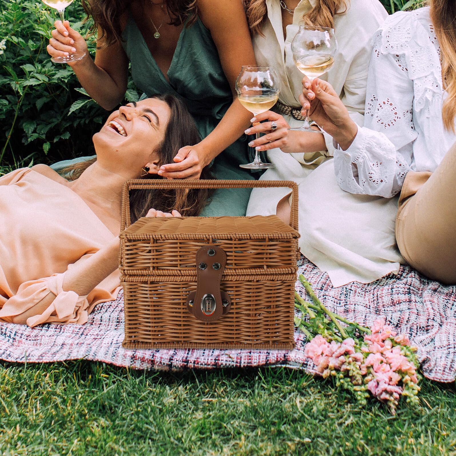 DOITOOL Cesta de Picnic Vintage Tejida a Mano de Material PP, Tamaño Mediano Asa Resistente, Cesta para Almacenar Frutas y Alimentos Adecuado para Picnic y Exteriores