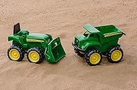 Vista 5 de John Deere Juego de vehículos, incluye camión volquete de juguete y juguete de tractor con cargador, juguetes para niños al aire libre, juguetes