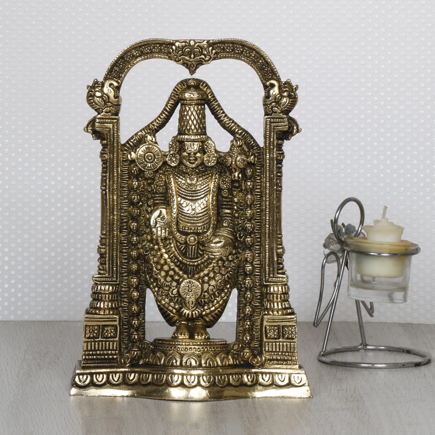 Seigneur Srinivasa en laiton, le cadeau spirituel parfait pour la maison
