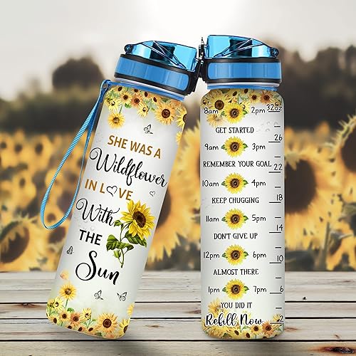 Vista 27 de TheSunCozy - Botella de agua motivacional personalizada de 32 onzas con diseño de girasol de mapache con texto en inglés "You Are My SunSunshine