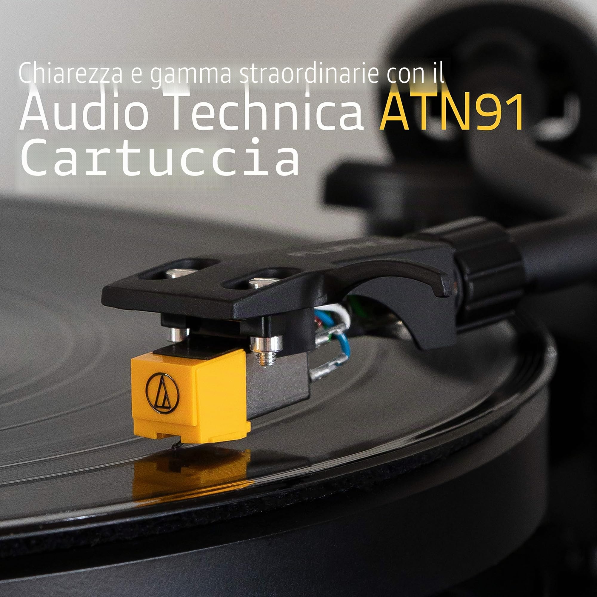 Giradischi Vinile Hi-Fi Fluance RT80 Classic con Testina Audio Technica AT91, Trazione a Cinghia, Preamplificatore Integrato, Contrappeso Regolabile, Base in Legno Massello – Nero Lucido