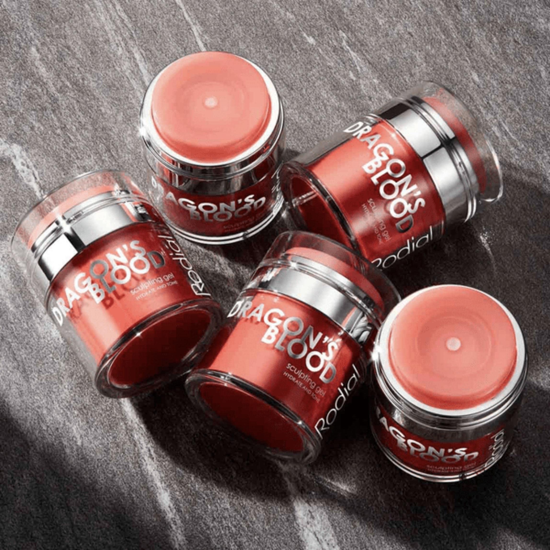 Rodial Dragon's Blood Sculpting Gel 50 ml - Crème Visage Rajeunissante et Ultra-Hydratante - Formule Gel/Crème Rafraîchissante - Formule Collagène Triple Action pour une Peau plus Ferme et plus Lisse