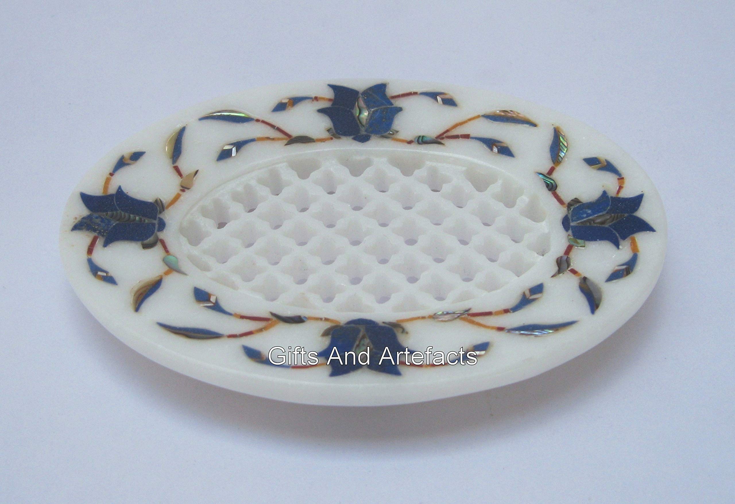 Handgefertigte Seifenschale aus weißem Marmor mit floralem Kunstwerk, dekoratives Badezimmer-Accessoire, 11,4 x 8,9 cm, blauer Steineinsatz, Seifenhalter für Waschbecken und Waschbecken