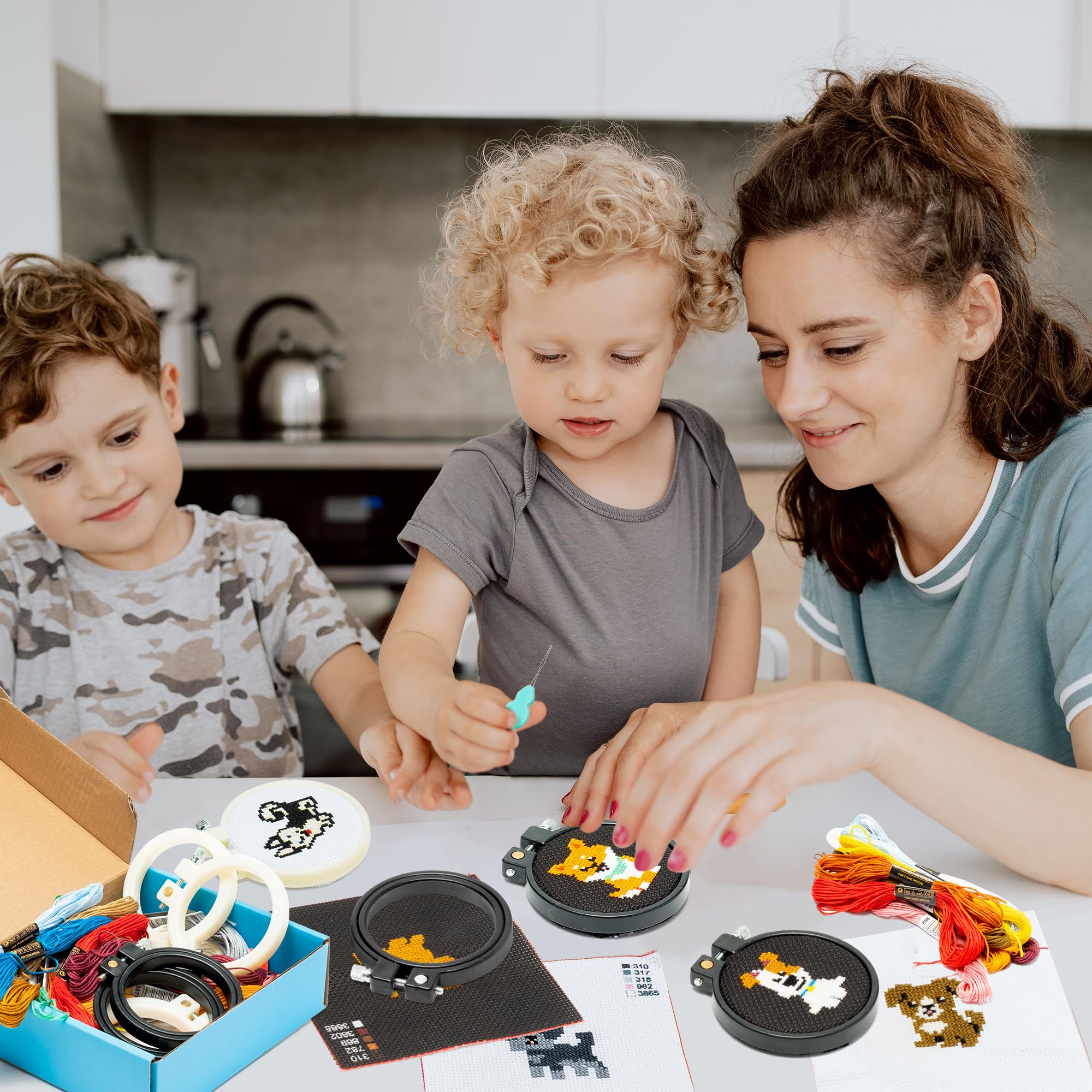 WATINC DIY Embroidery Cross Stitch per bambini cuccioli modello ricamo principiante set con modelli e istruzioni per punto croce, kit iniziale per cucire con istruzioni punch needle ricamo