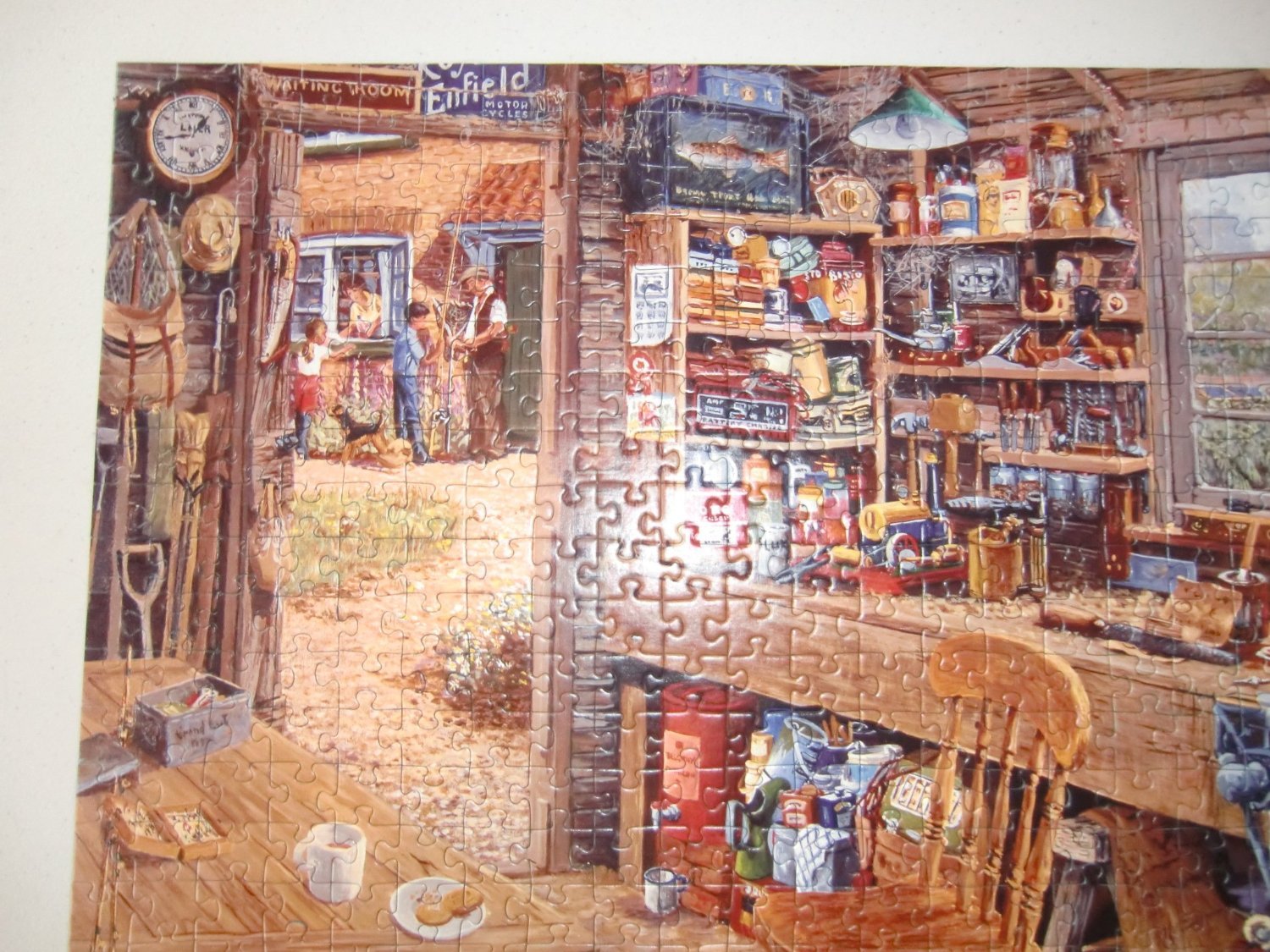 Ravensburger Dad's Shed | 500-Piece Large Format Jigsaw Puzzle | Unique Softclick Technology | Ideal for Adults and Kids - Image 4