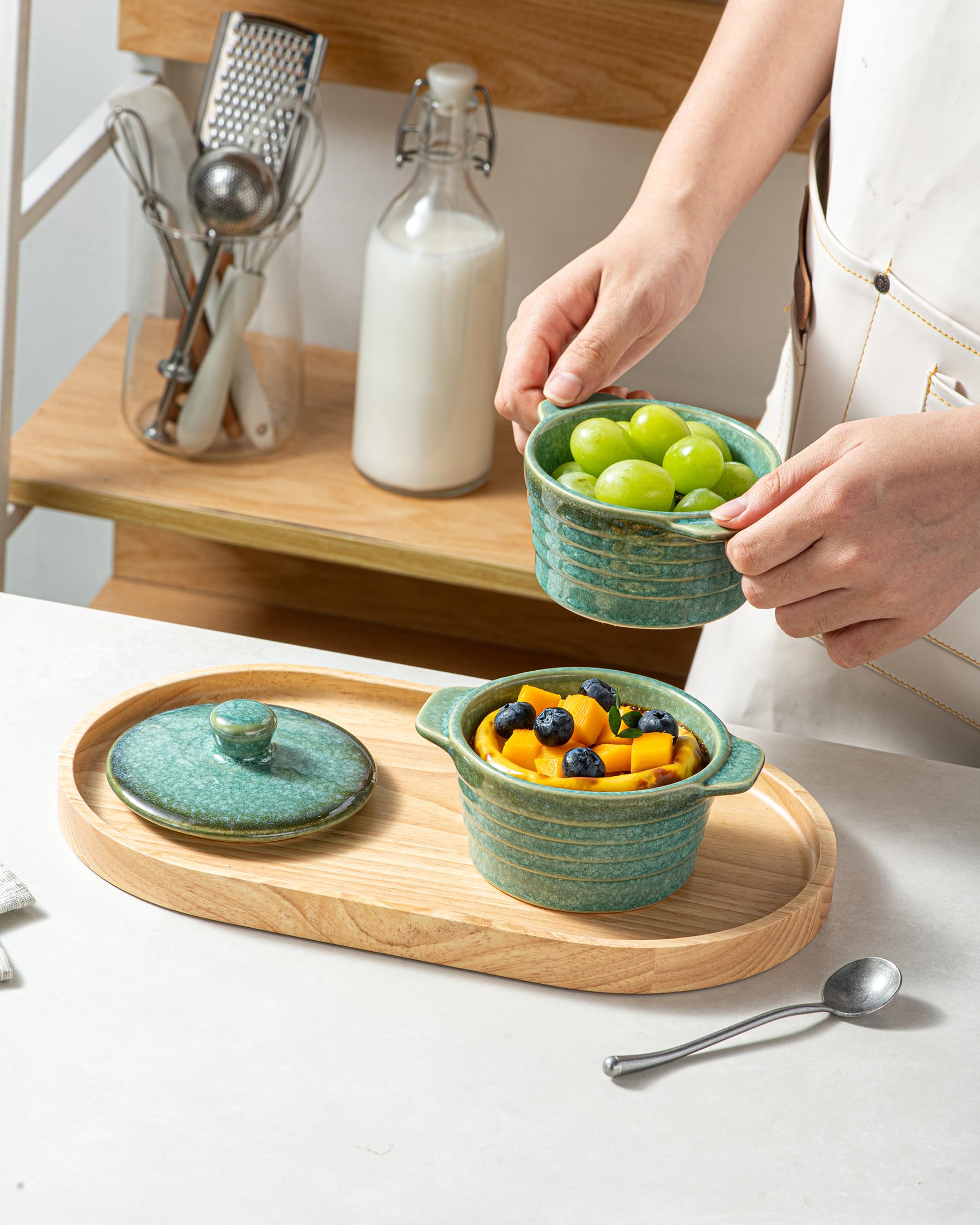 HENXFEN LEAD Mini Cocottes aus Steinzeug, 230ml Auflaufförmchen Souffle Förmchen mit Deckel, 4er-Set Kleine Auflaufform Creme Brulee Schälchen, Glänzend Grün