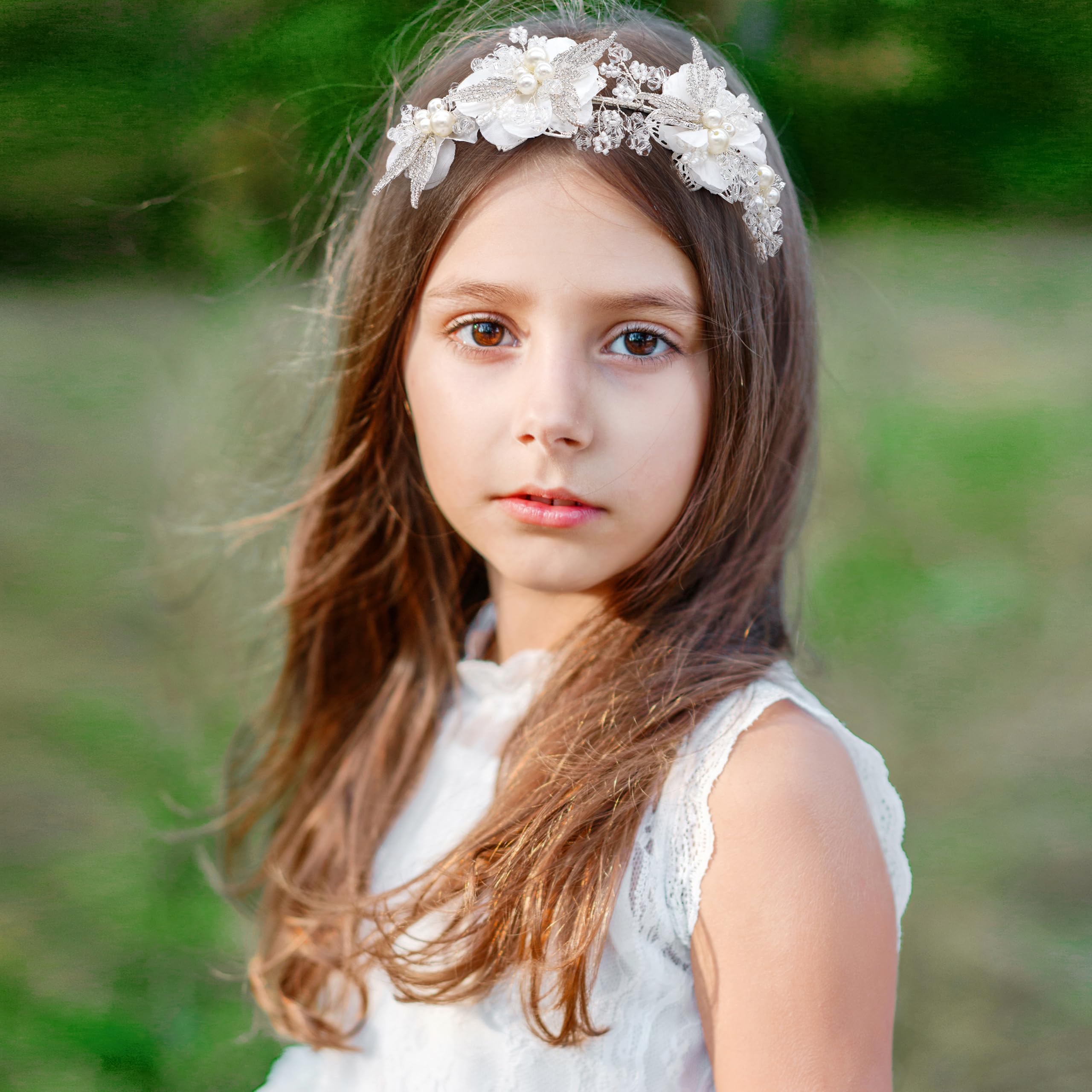 Oriamour Accessorio per capelli con fiori bianchi, per matrimonio, comunione, per ragazze, accessorio per capelli da principessa, per feste di compleanno, prima comunione, argento