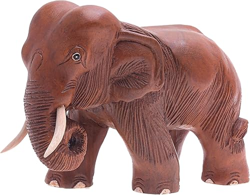 Novica - Escultura de animales de madera tallada a mano, color marrón natural y madera de marfil, 6.5in de alto 'Majestic Elephant'