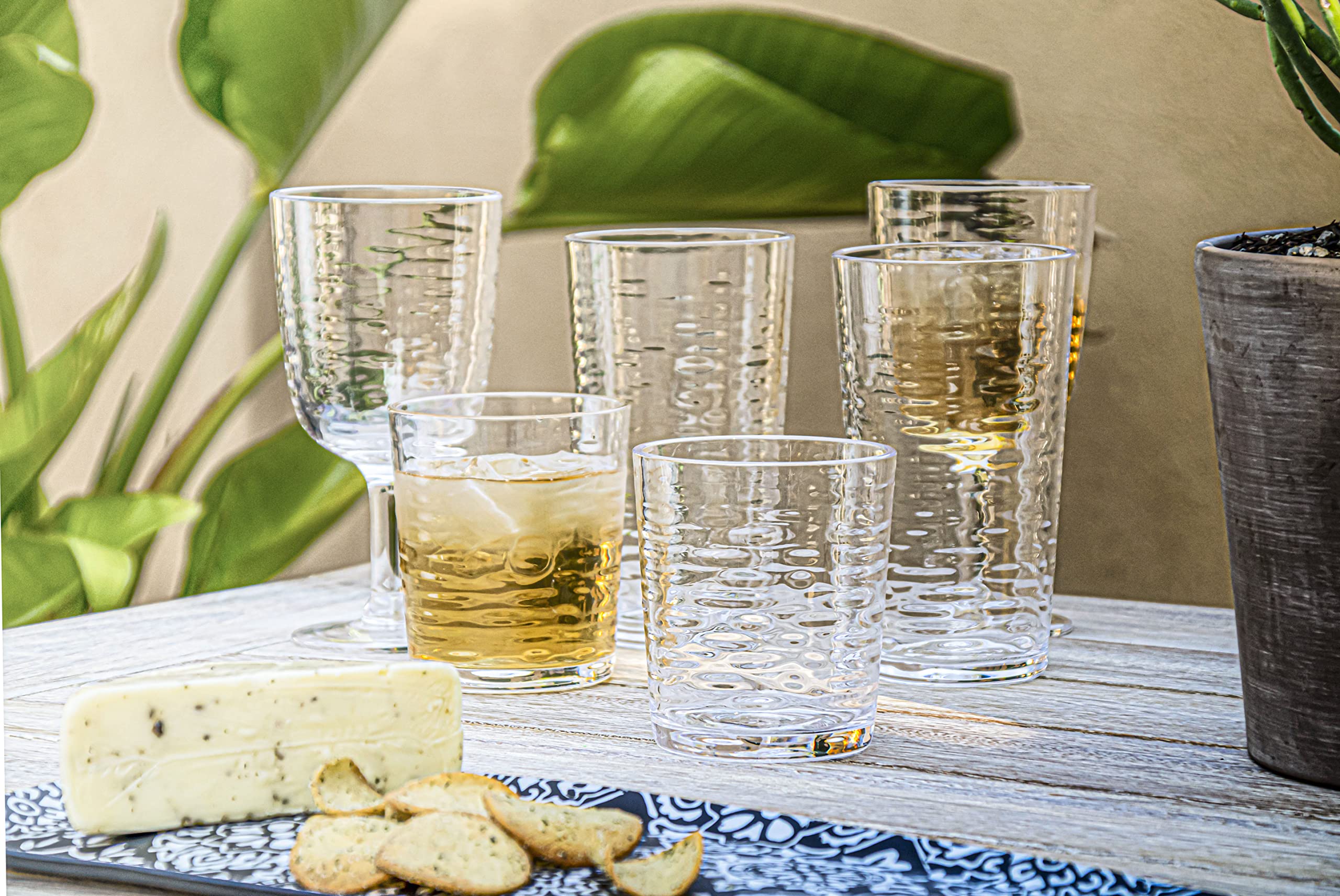Abode Homewares TarHong Mesa 15oz Plastic Tumblers - Shatterproof Clear Glasses, Set Of 6