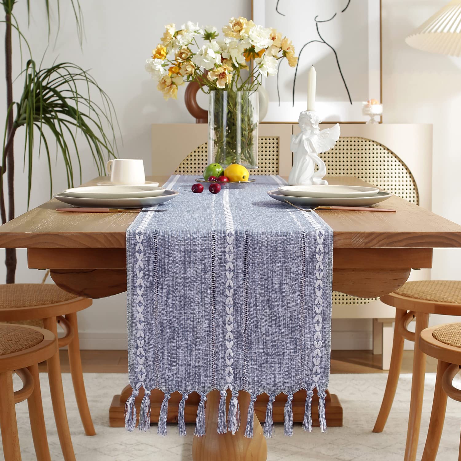Yicorgard Farmhouse Table Runner Rustic Style 13“ x 36”, Braided Striped Linen Rustic Table Runner 36 Inches Long with Tassels for Dining Room Kitchen Reading Dresser Décor,Blue