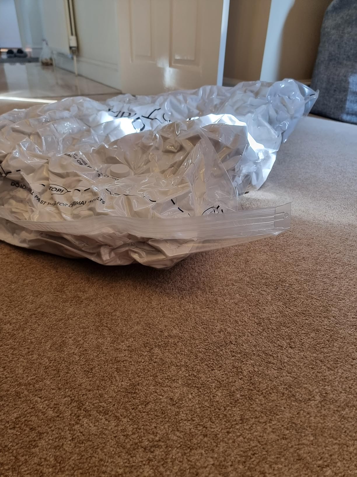 Viridescent Space Saver Vacuum Storage Bags with Hand Pump 5 Pack