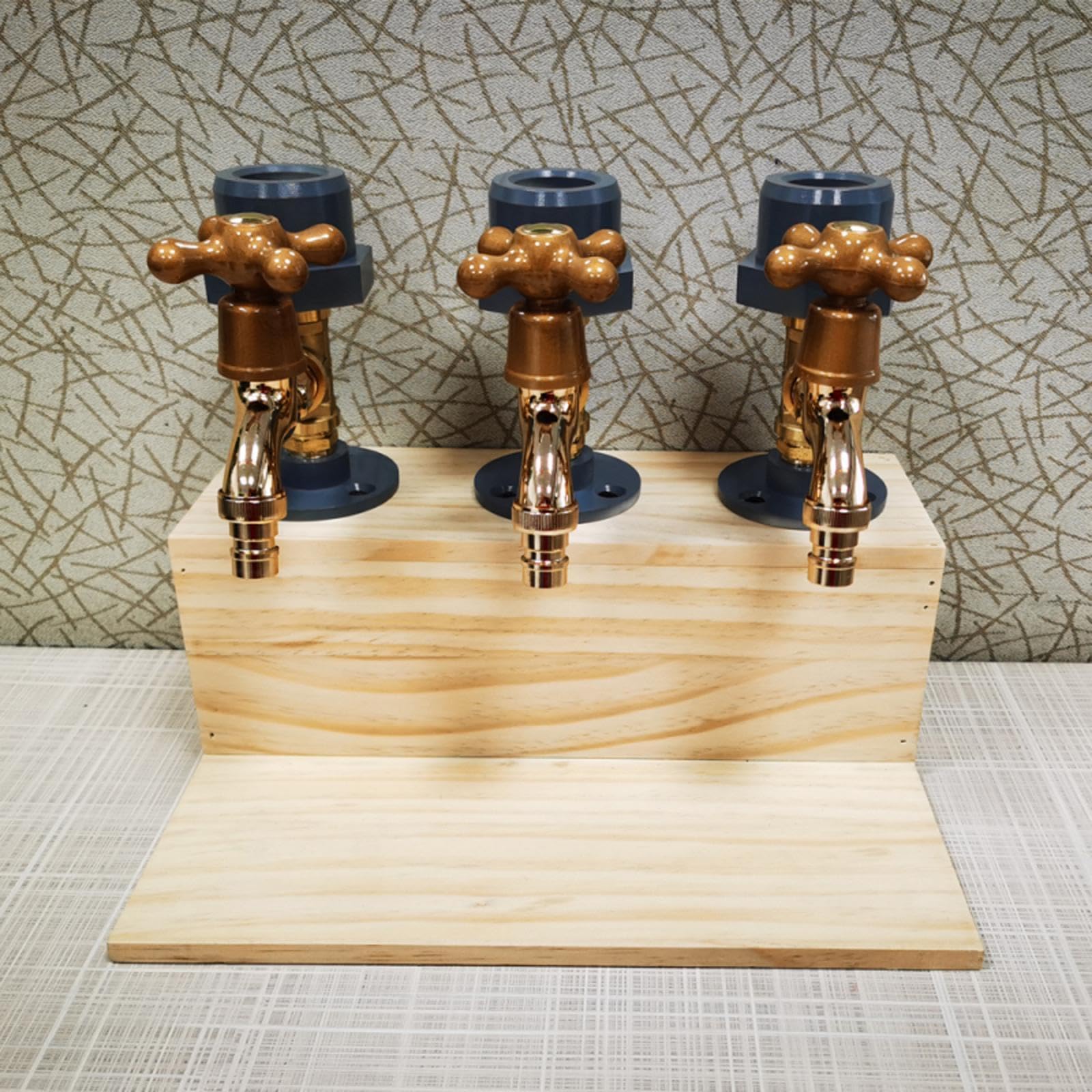 VUIUYOIES Mans Cave Essentials, Dispenser di Birra Fatto a Mano, Idea Regalo per Amici e riunioni di Famiglia, portabottiglie per Birra e Vino in Pietra, Supporto a Torre