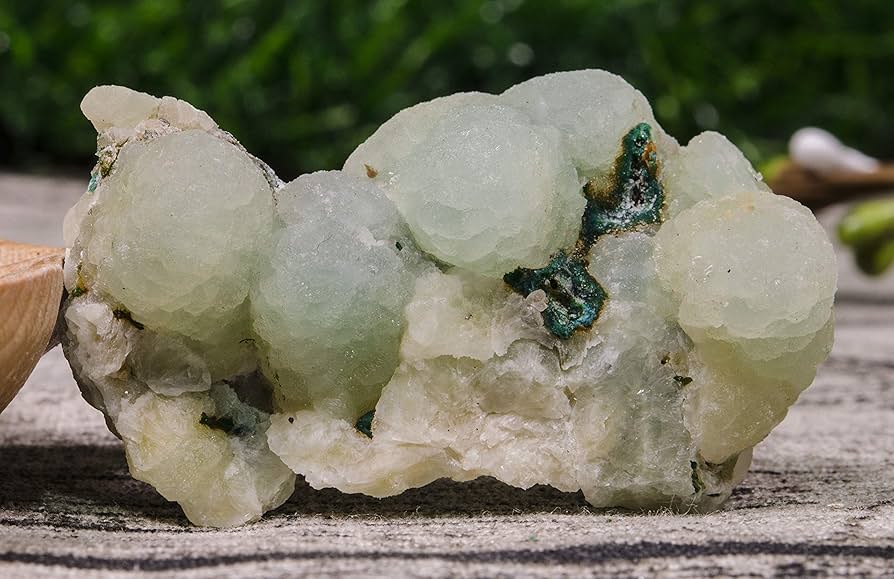 プレナイト原石 プレナイト(葡萄石) 原石 磨き 14.4g｜天然石 原石 通販のキラリ石