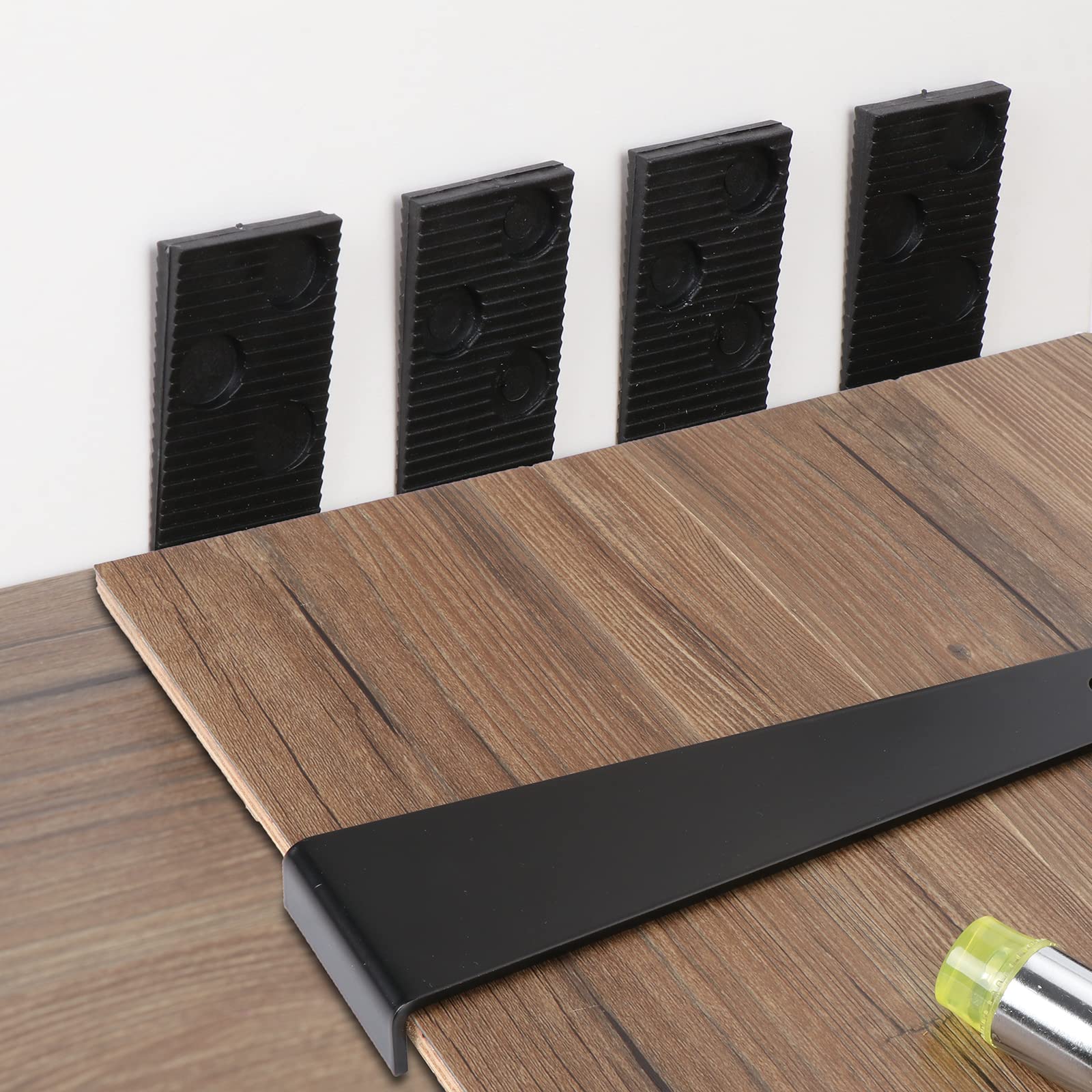 Set di posa in vinile con set di installazione per pavimenti in legno, con 40 distanziatori, martello a doppia testa, filettatura e barra di trazione
