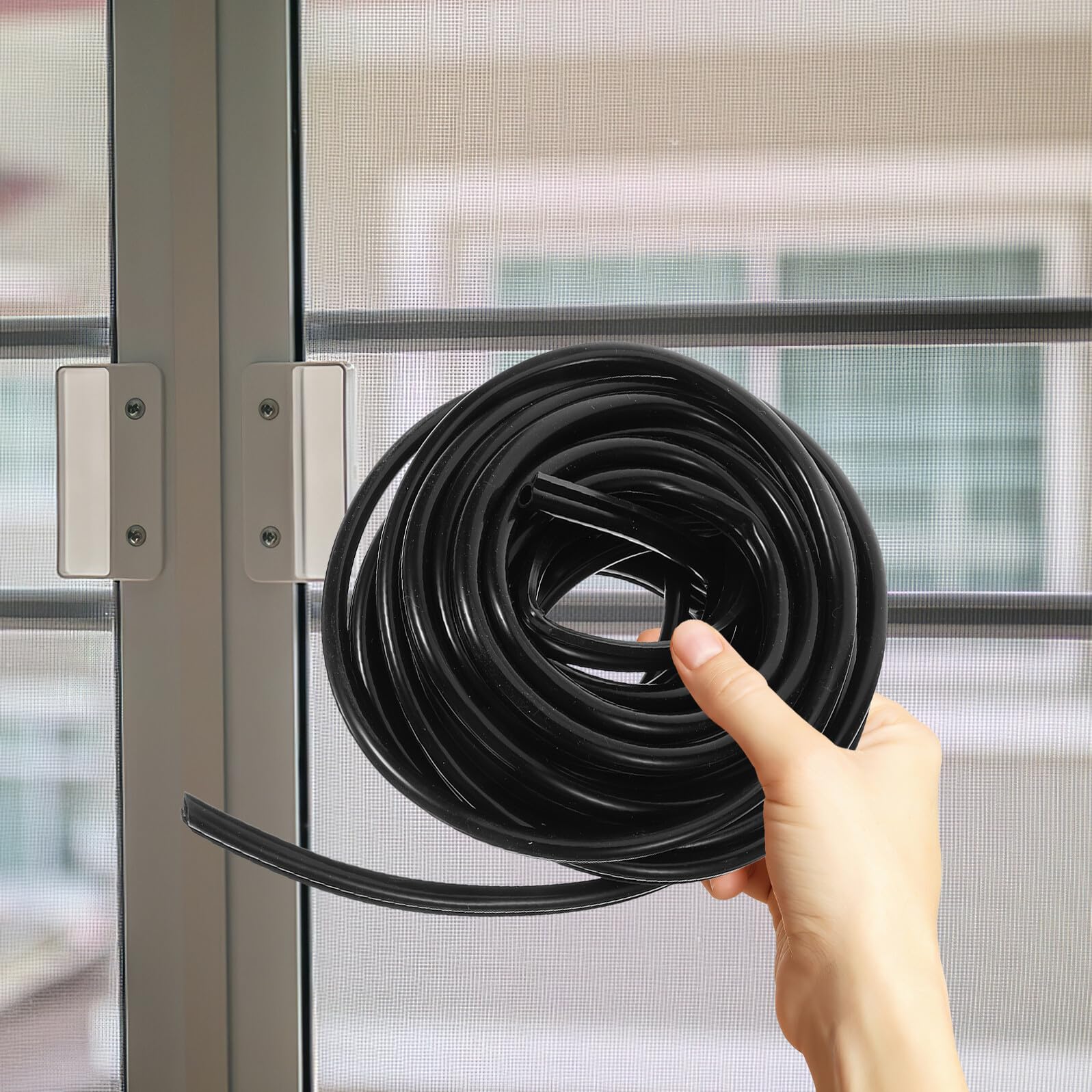 Striscia Di Tenuta Per Porte e Finestre in Gomma Siliconica Antivento Resistente Agente Atmosferico 10 Metri Per Sigillatura Fessure Isolamento Acustico Uso Domestico e Commerciale